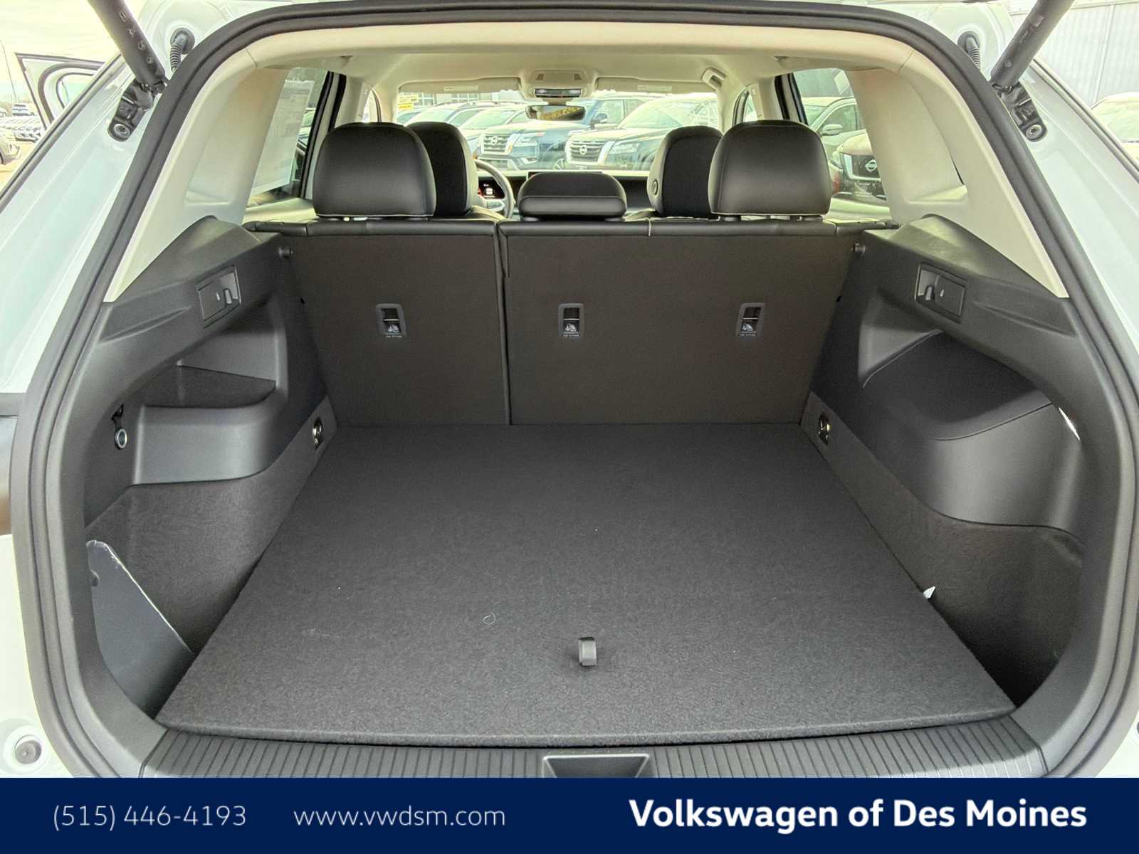 Thumbnail: 2026 Volkswagen Tiguan - 19