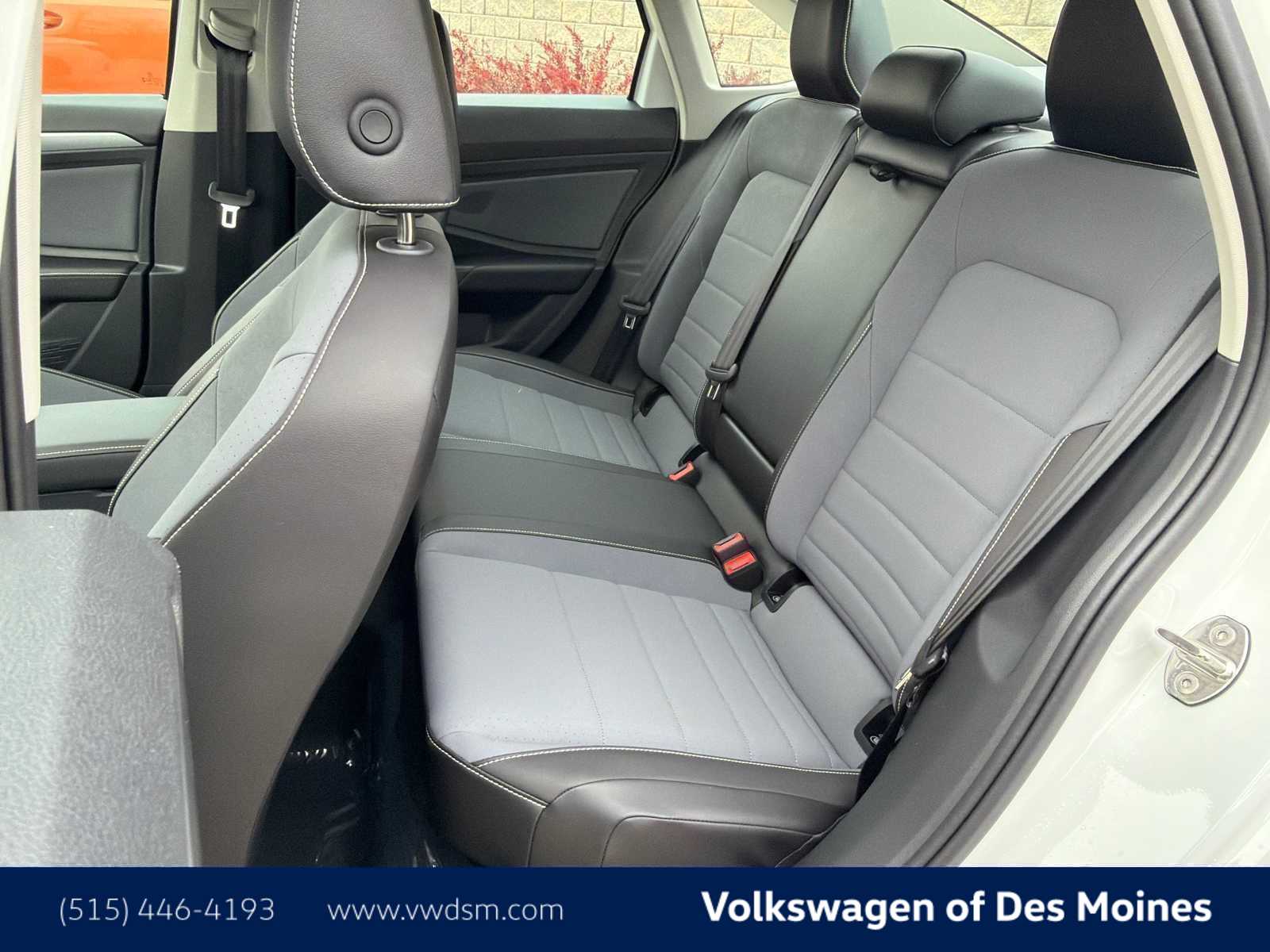 Thumbnail: 2026 Volkswagen Jetta - 11