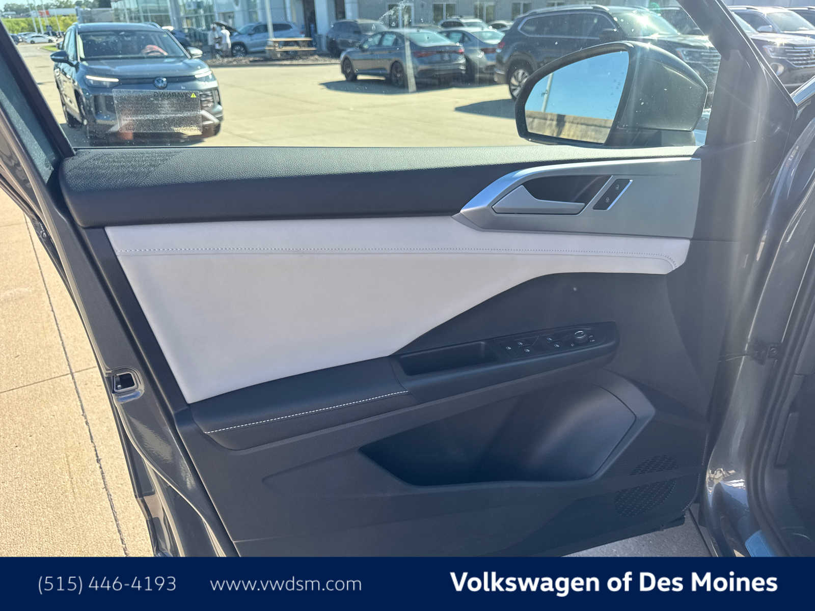 Thumbnail: 2025 Volkswagen Taos - 22