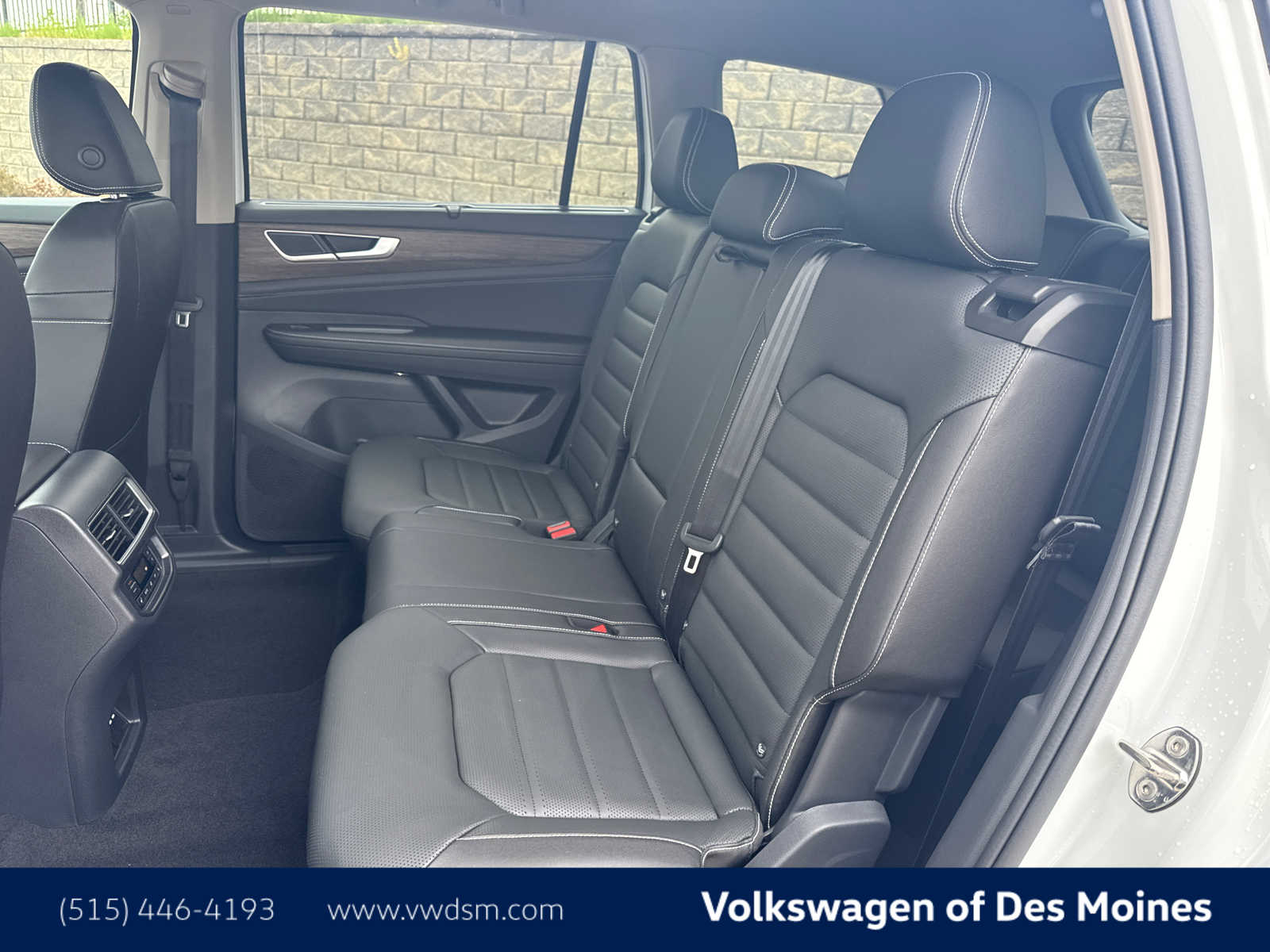 2025 Volkswagen Atlas SEL 12