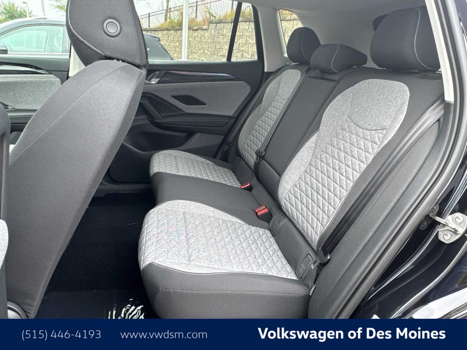 Thumbnail: 2025 Volkswagen Tiguan - 11