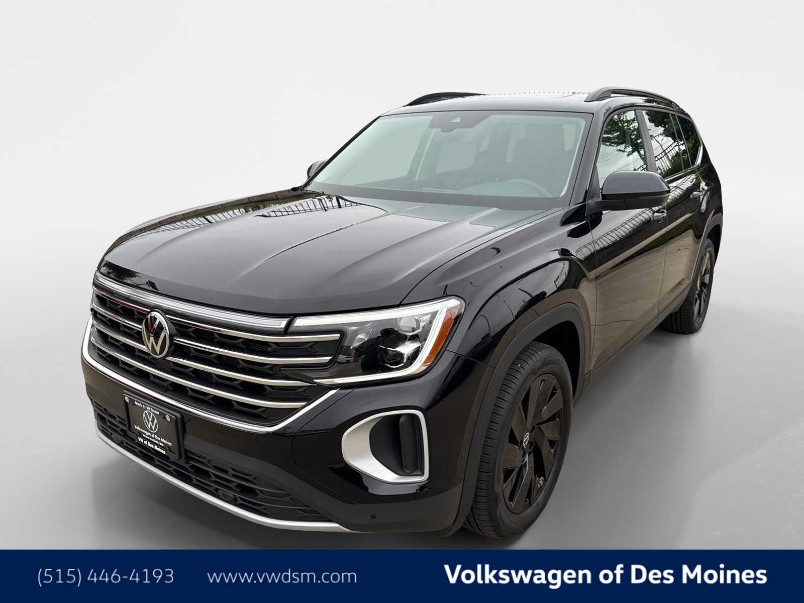 2025 Volkswagen Atlas SE -
                  Johnston, IA