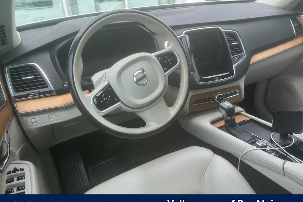 Thumbnail: 2021 Volvo XC90 - 5