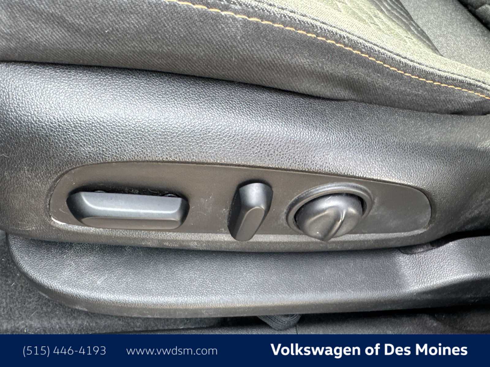 Thumbnail: 2019 Chevrolet Equinox - 24