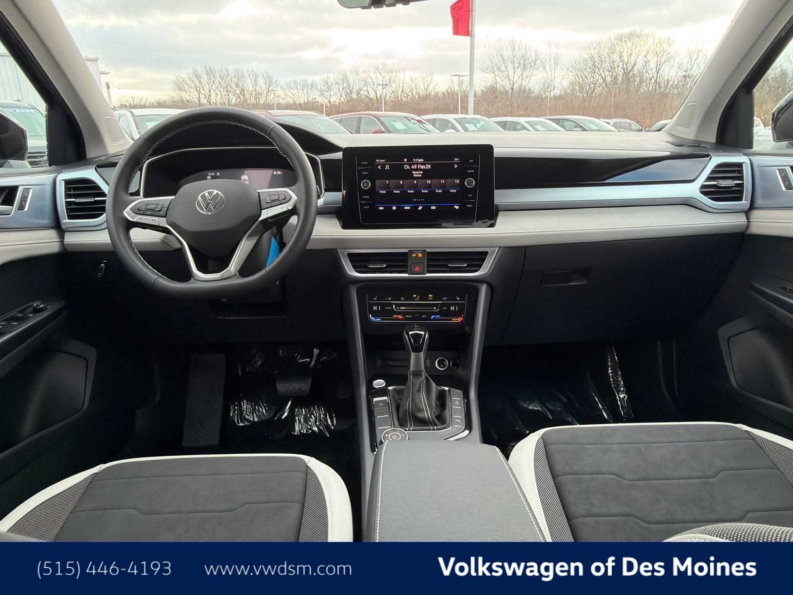 Thumbnail: 2026 Volkswagen Taos - 10