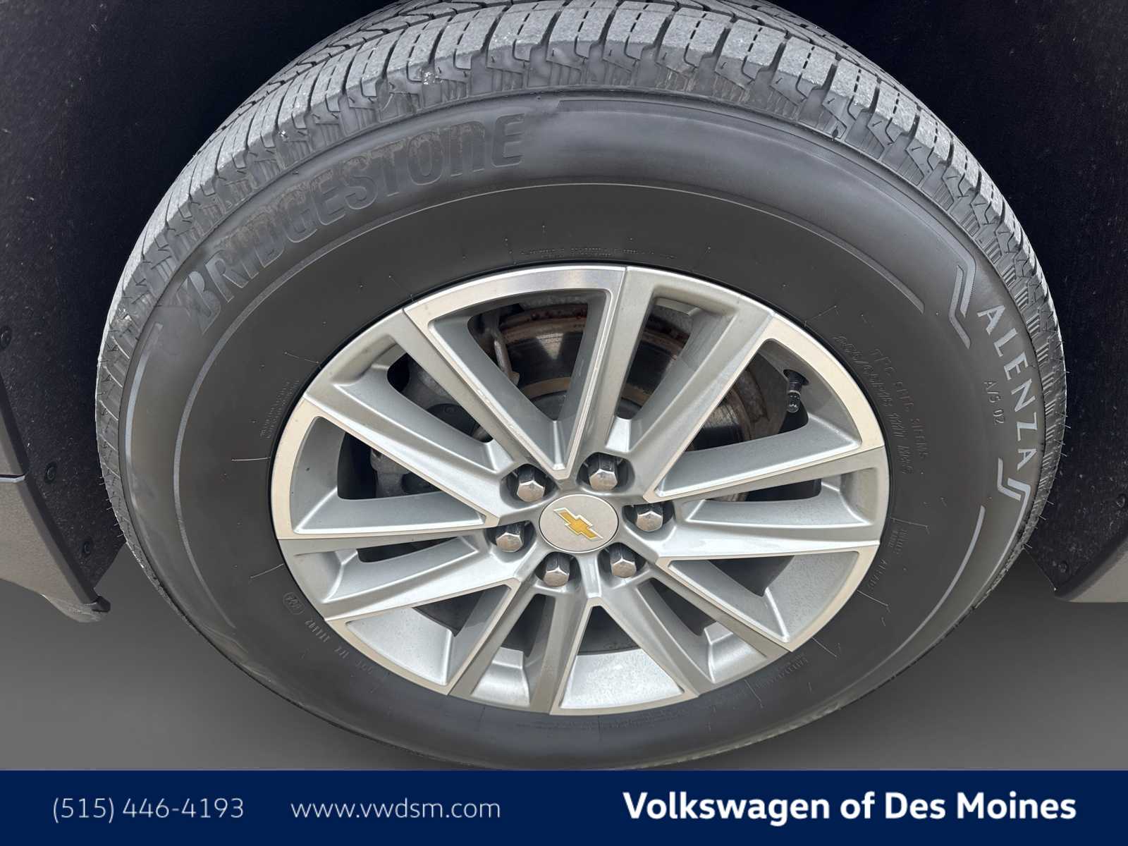 Thumbnail: 2023 Chevrolet Traverse - 8