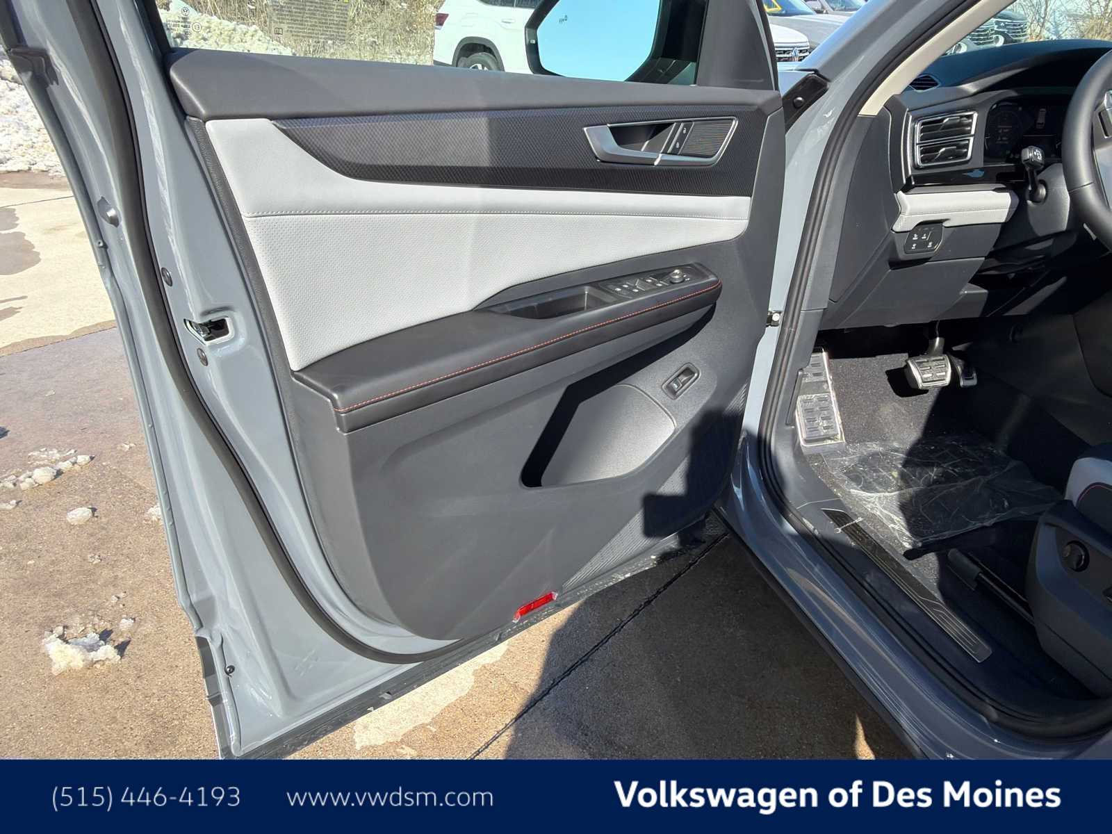 Thumbnail: 2026 Volkswagen Atlas - 24