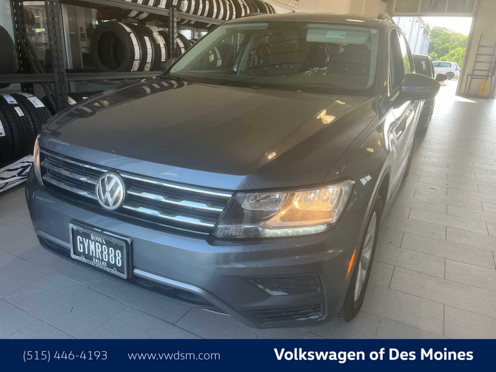 Thumbnail: 2020 Volkswagen Tiguan - 1