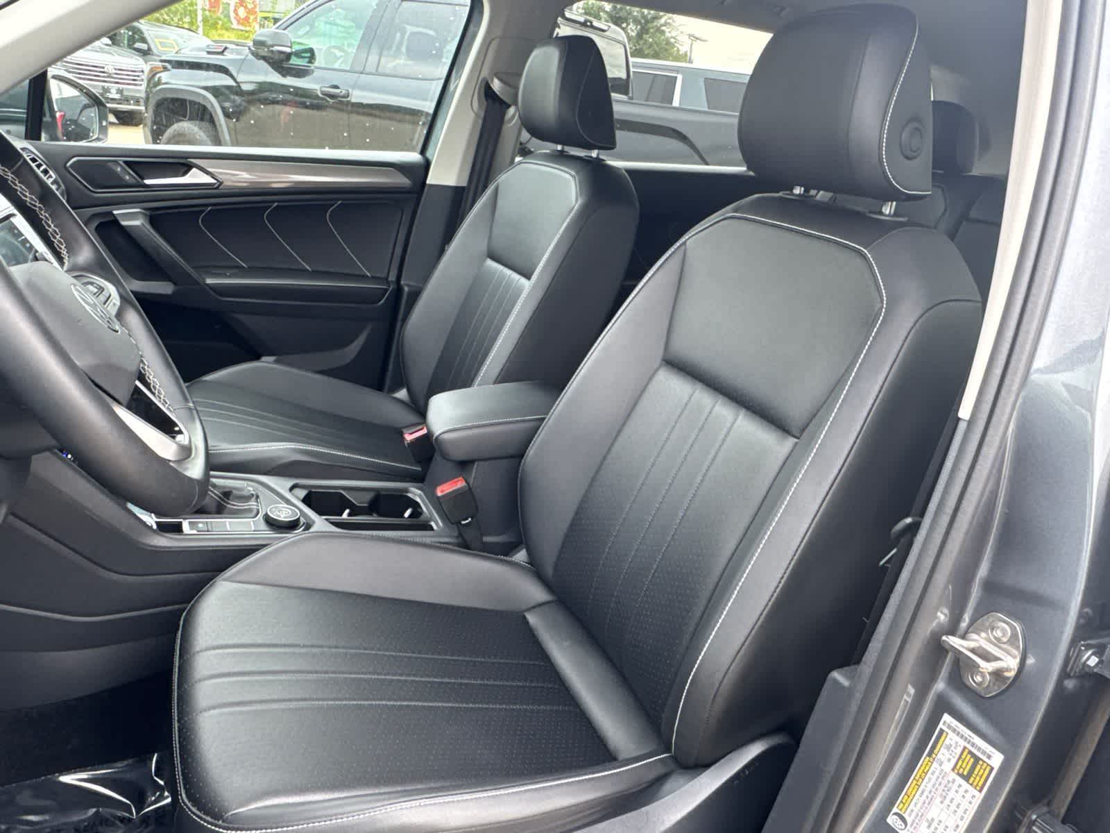 Thumbnail: 2024 Volkswagen Tiguan - 11