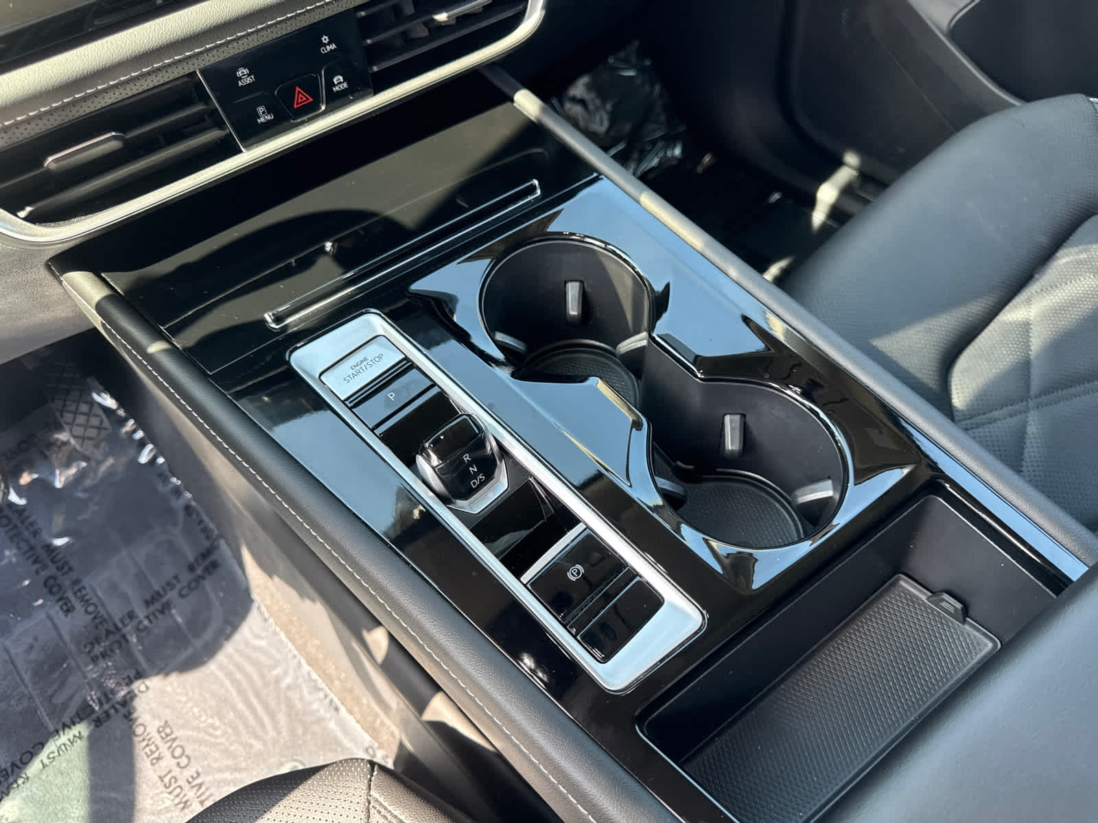 2025 Volkswagen Atlas SE 17