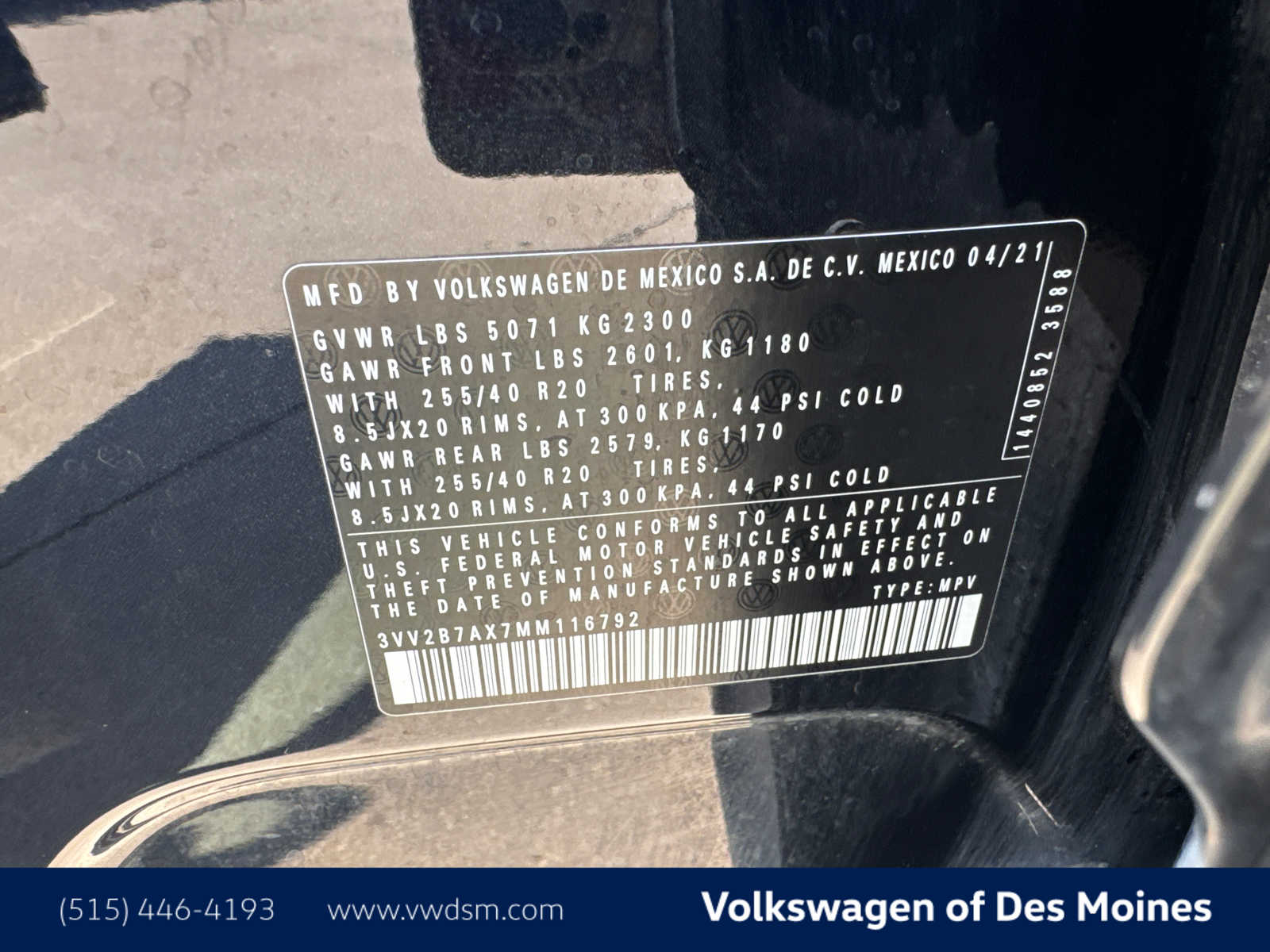 Thumbnail: 2021 Volkswagen Tiguan - 21