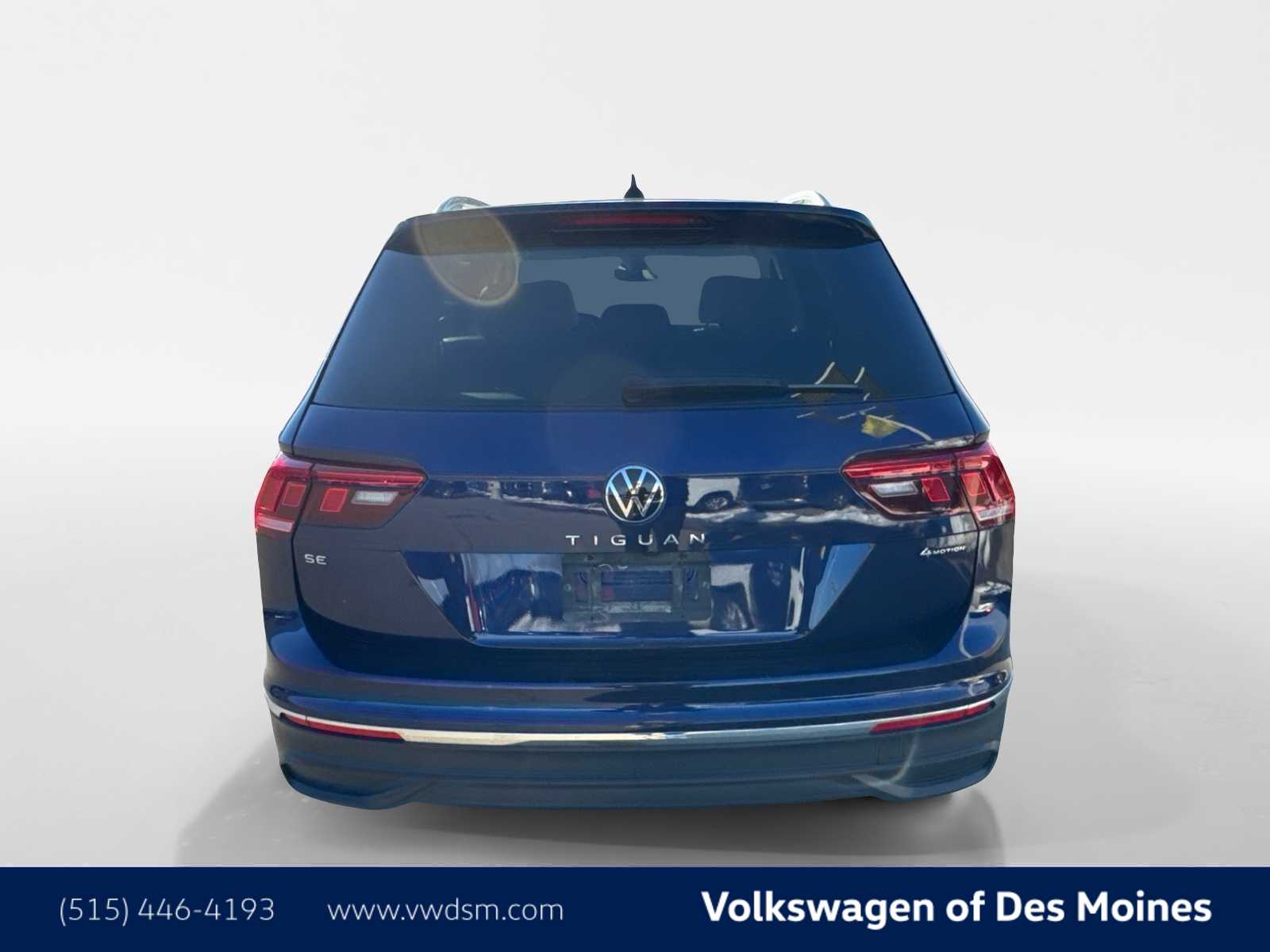 Thumbnail: 2022 Volkswagen Tiguan - 5