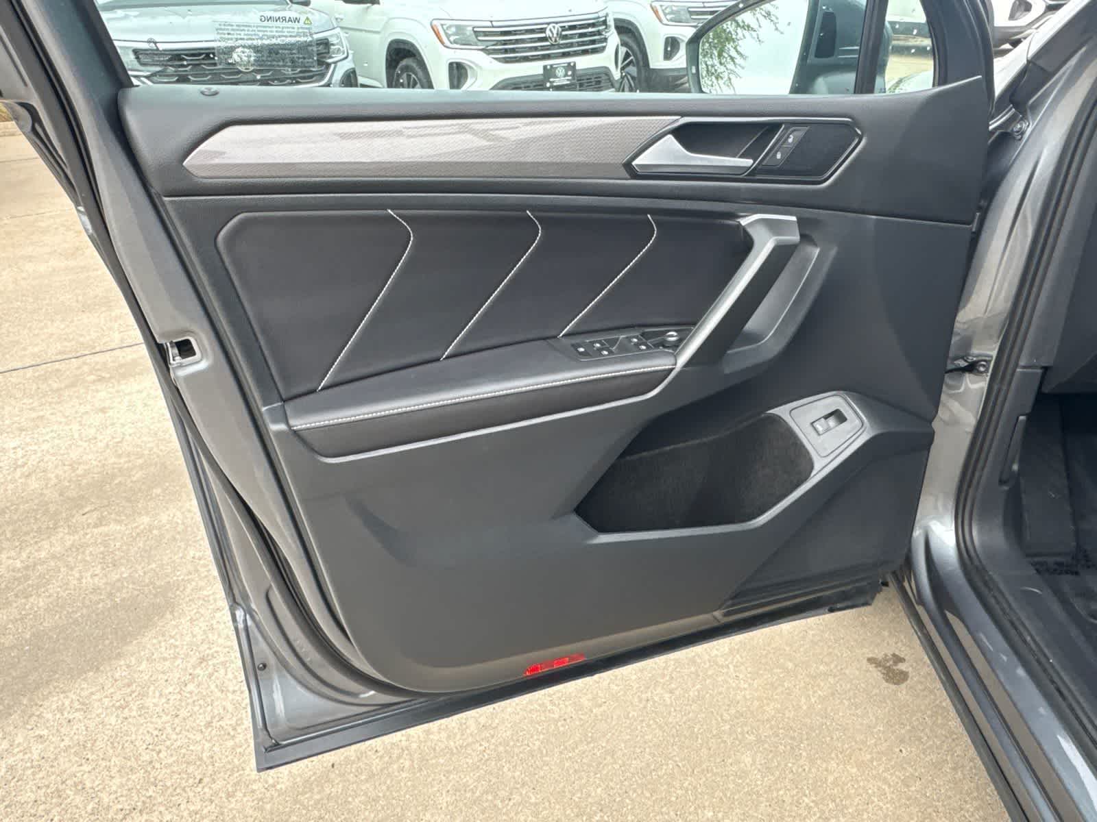 Thumbnail: 2024 Volkswagen Tiguan - 22