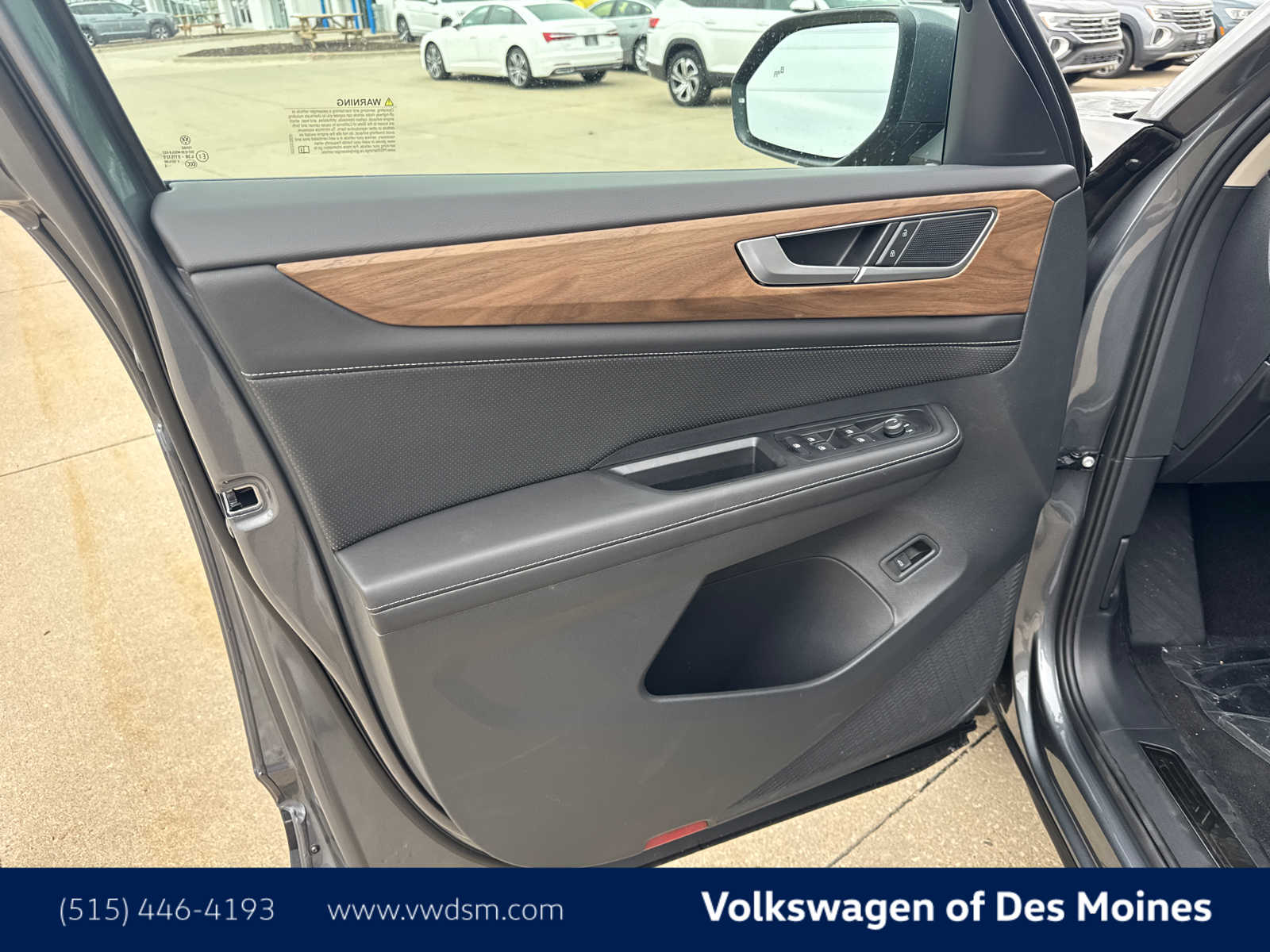 Thumbnail: 2025 Volkswagen Atlas - 23