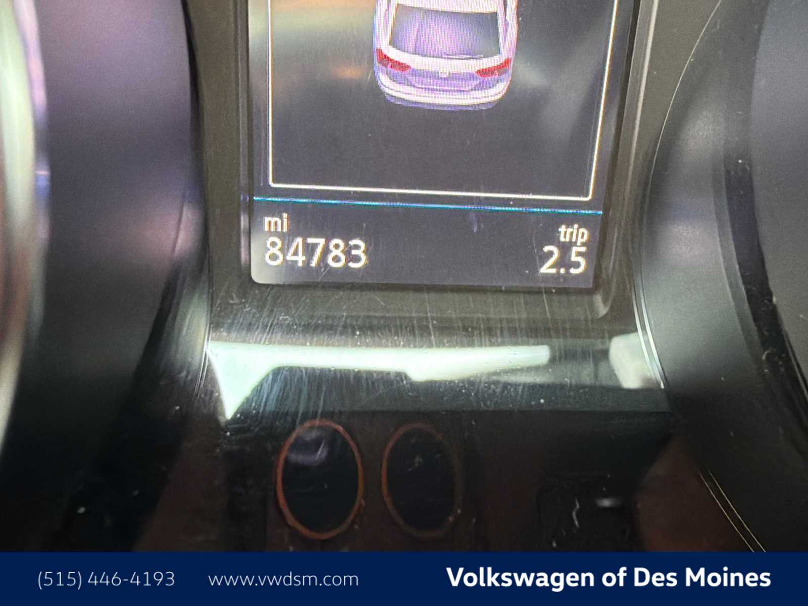 Thumbnail: 2021 Volkswagen Tiguan - 18