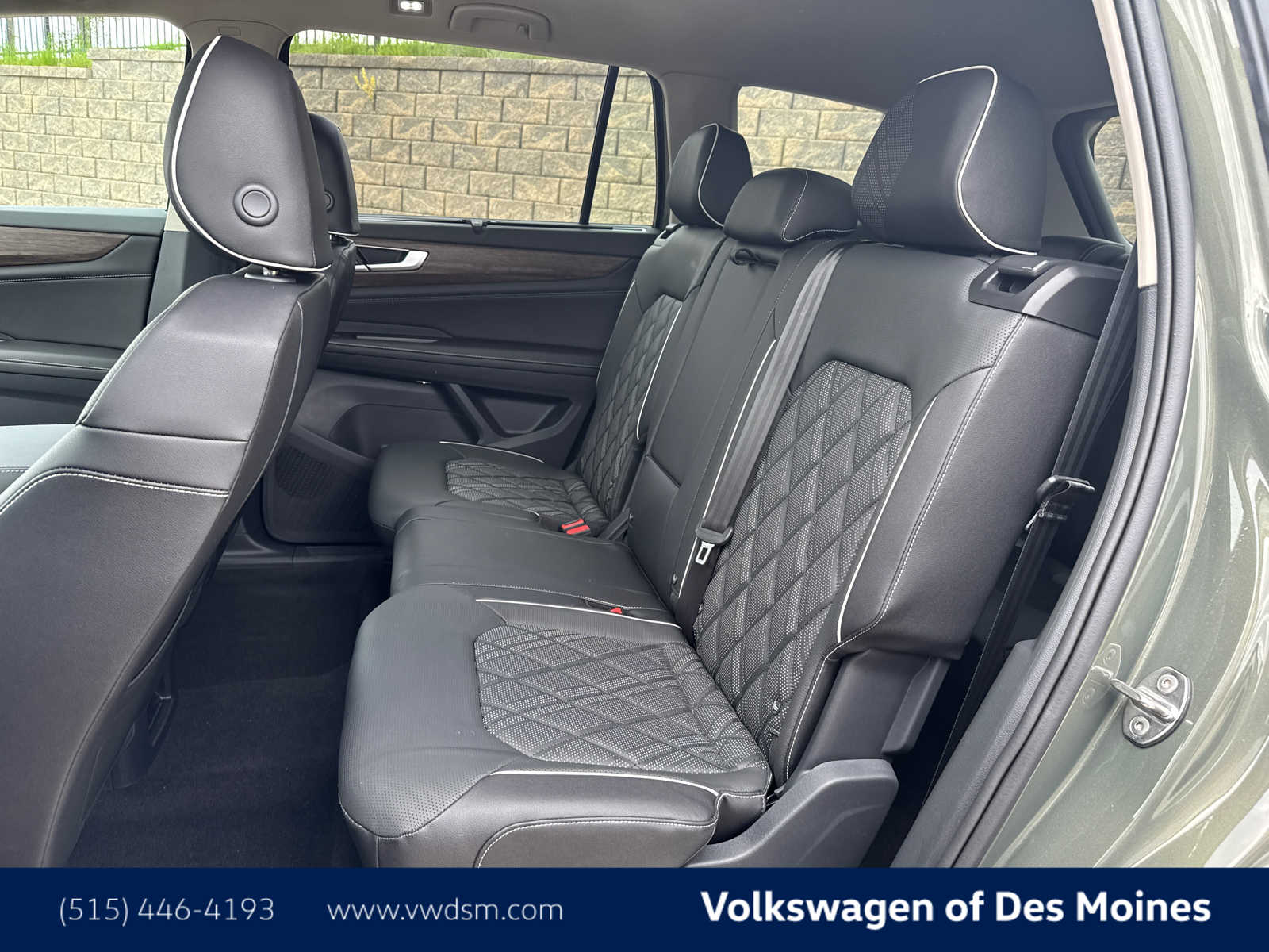 2025 Volkswagen Atlas SEL 12