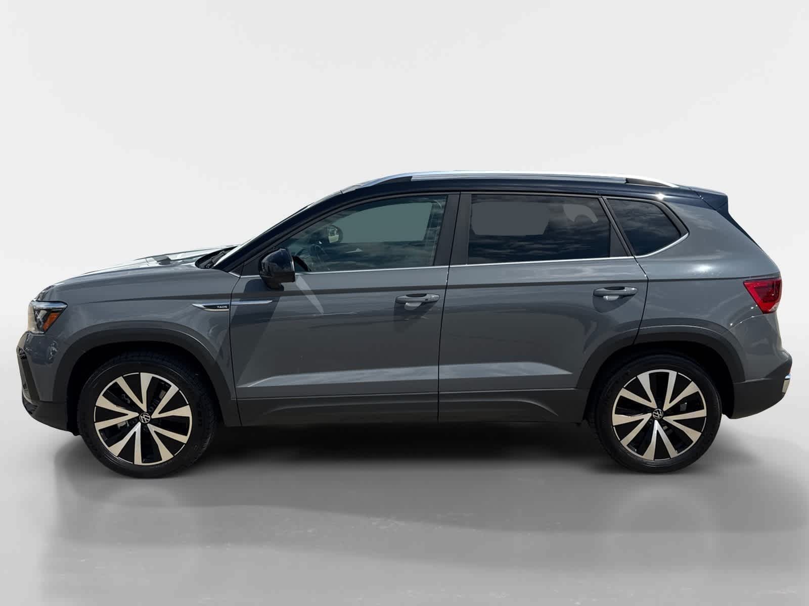 Thumbnail: 2023 Volkswagen Taos - 3