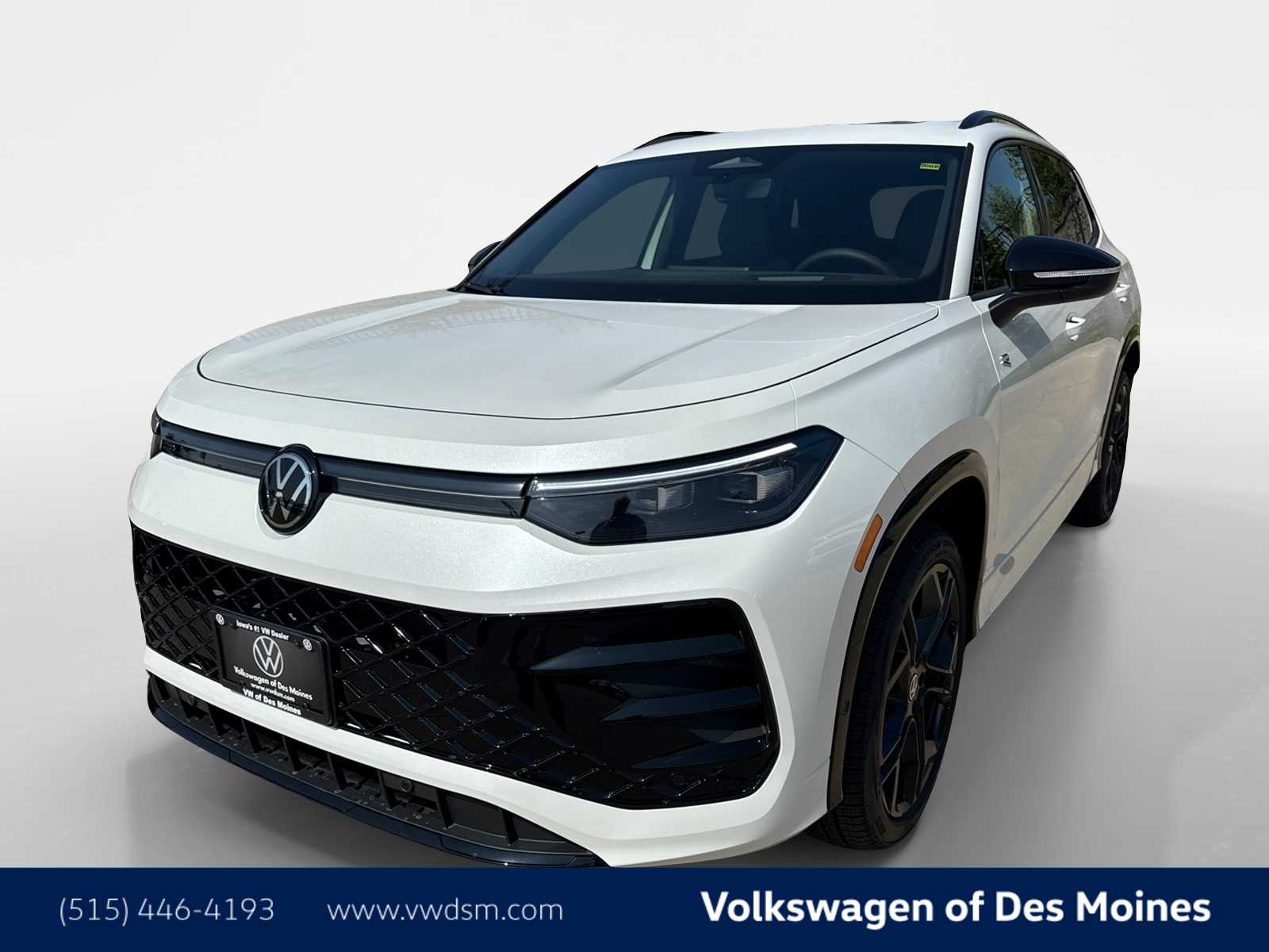 Thumbnail: 2025 Volkswagen Tiguan - 1