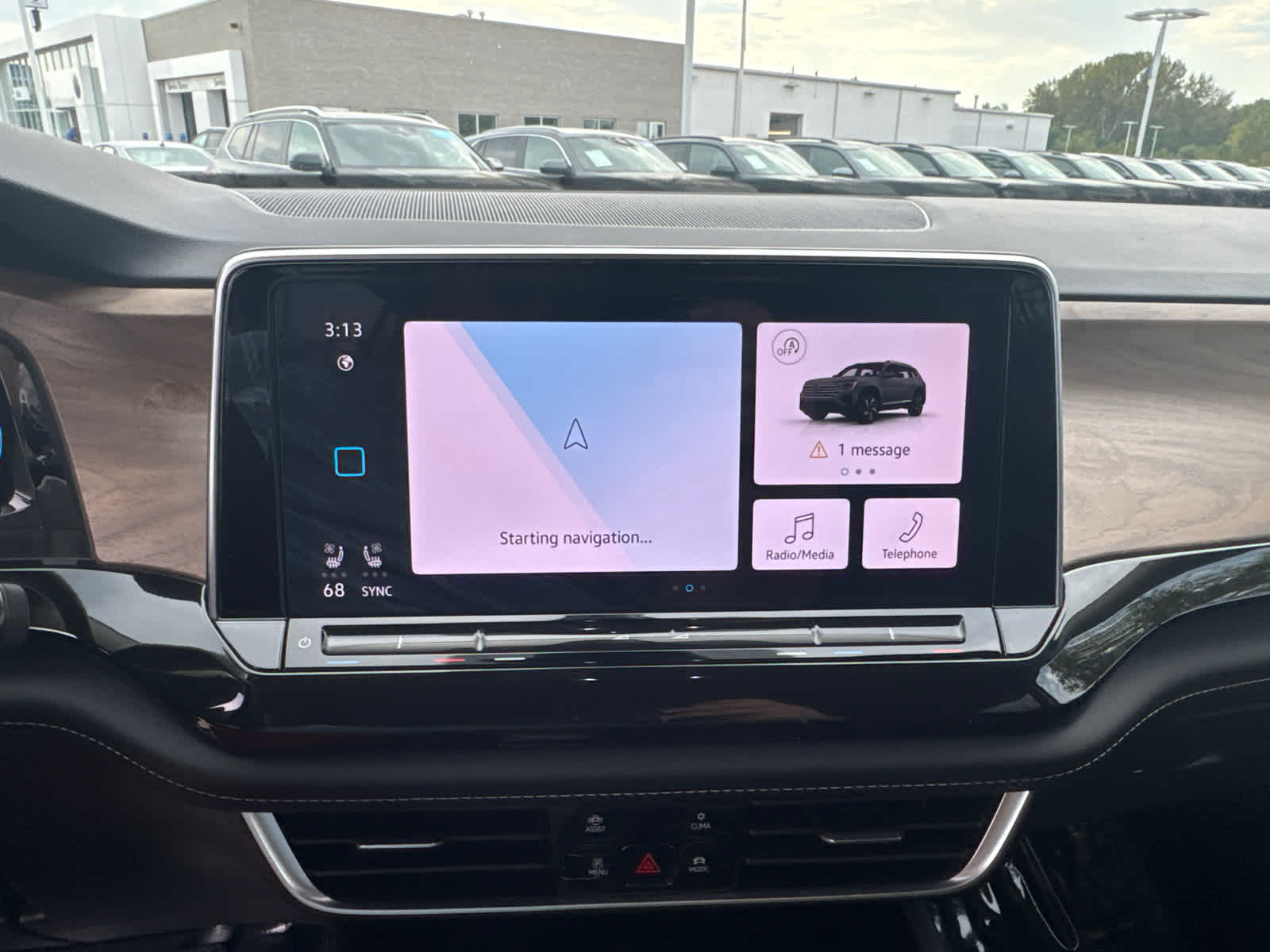 Thumbnail: 2025 Volkswagen Atlas - 17