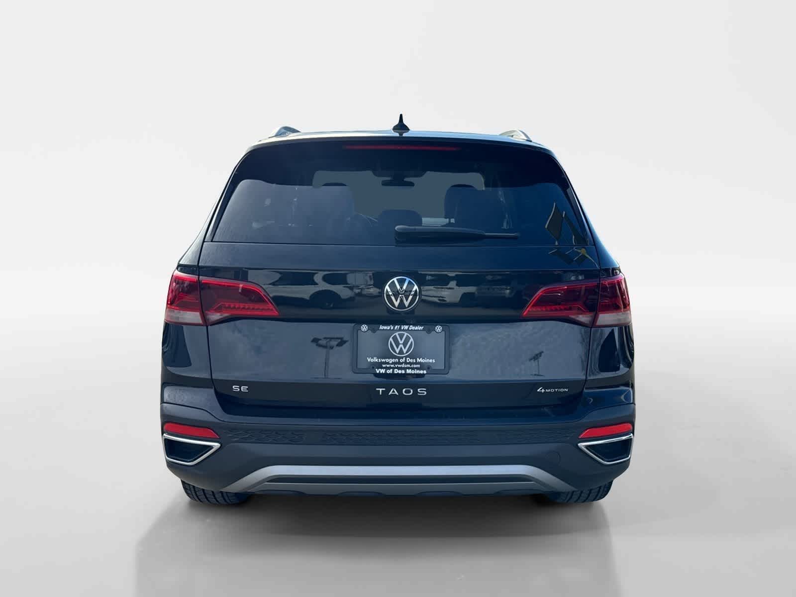 Thumbnail: 2023 Volkswagen Taos - 5