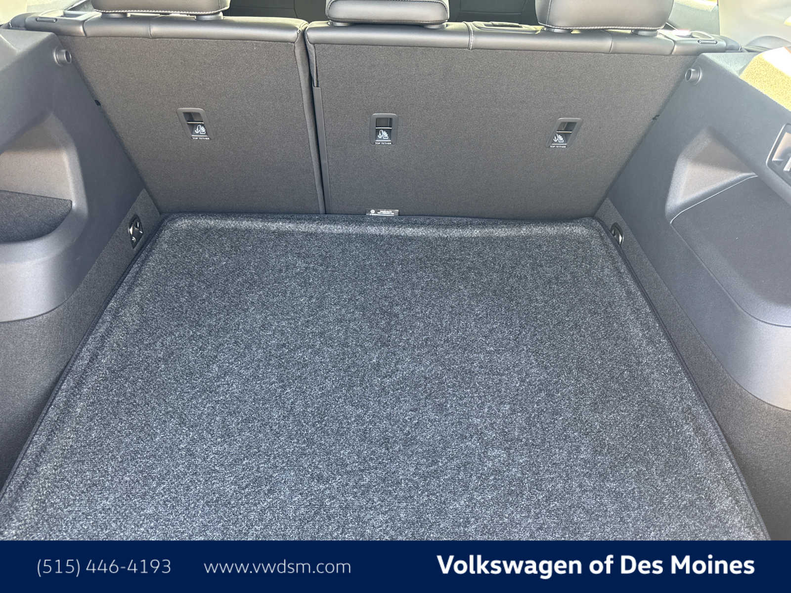 Thumbnail: 2025 Volkswagen Tiguan - 19