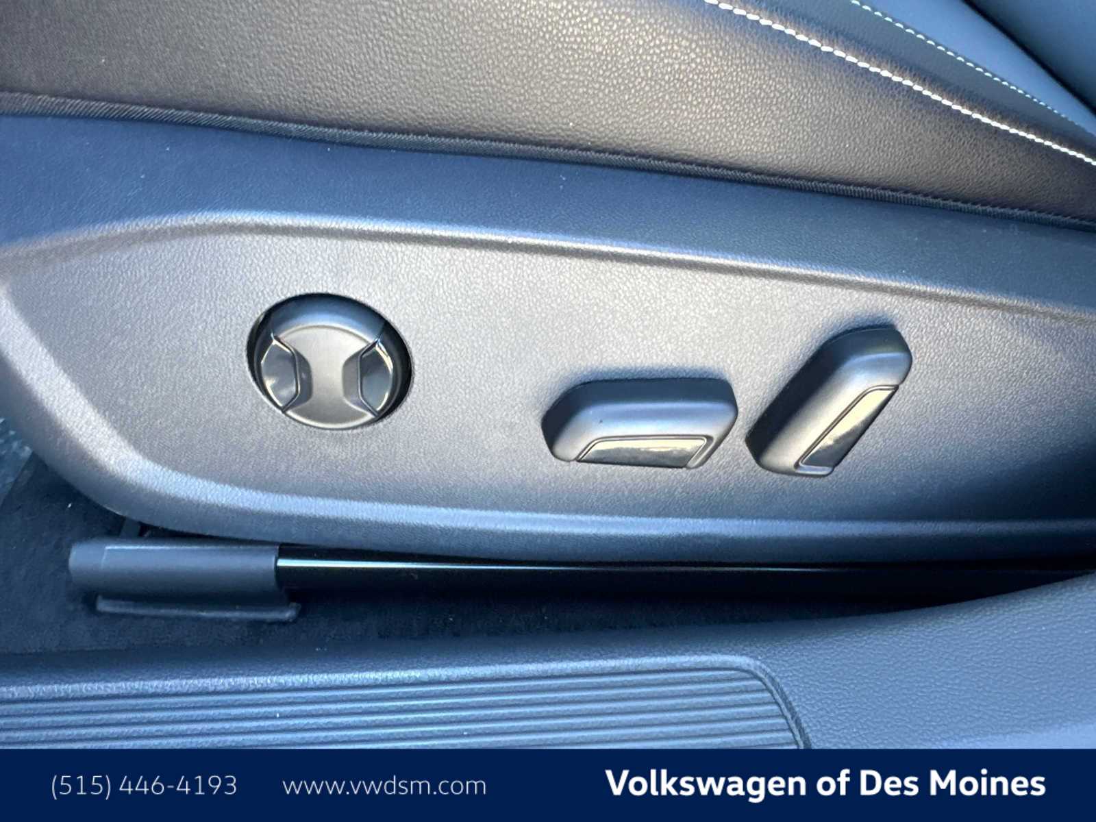 Thumbnail: 2026 Volkswagen Jetta - 24