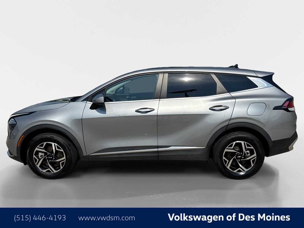 Used 2024 Kia Sportage LX SUV