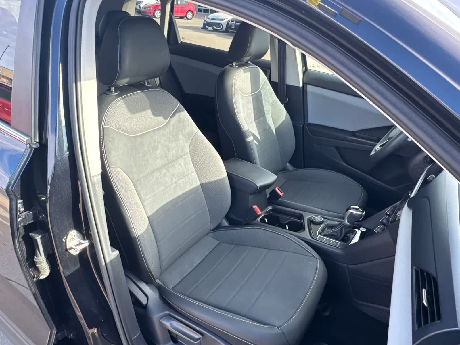 Thumbnail: 2023 Volkswagen Taos - 14