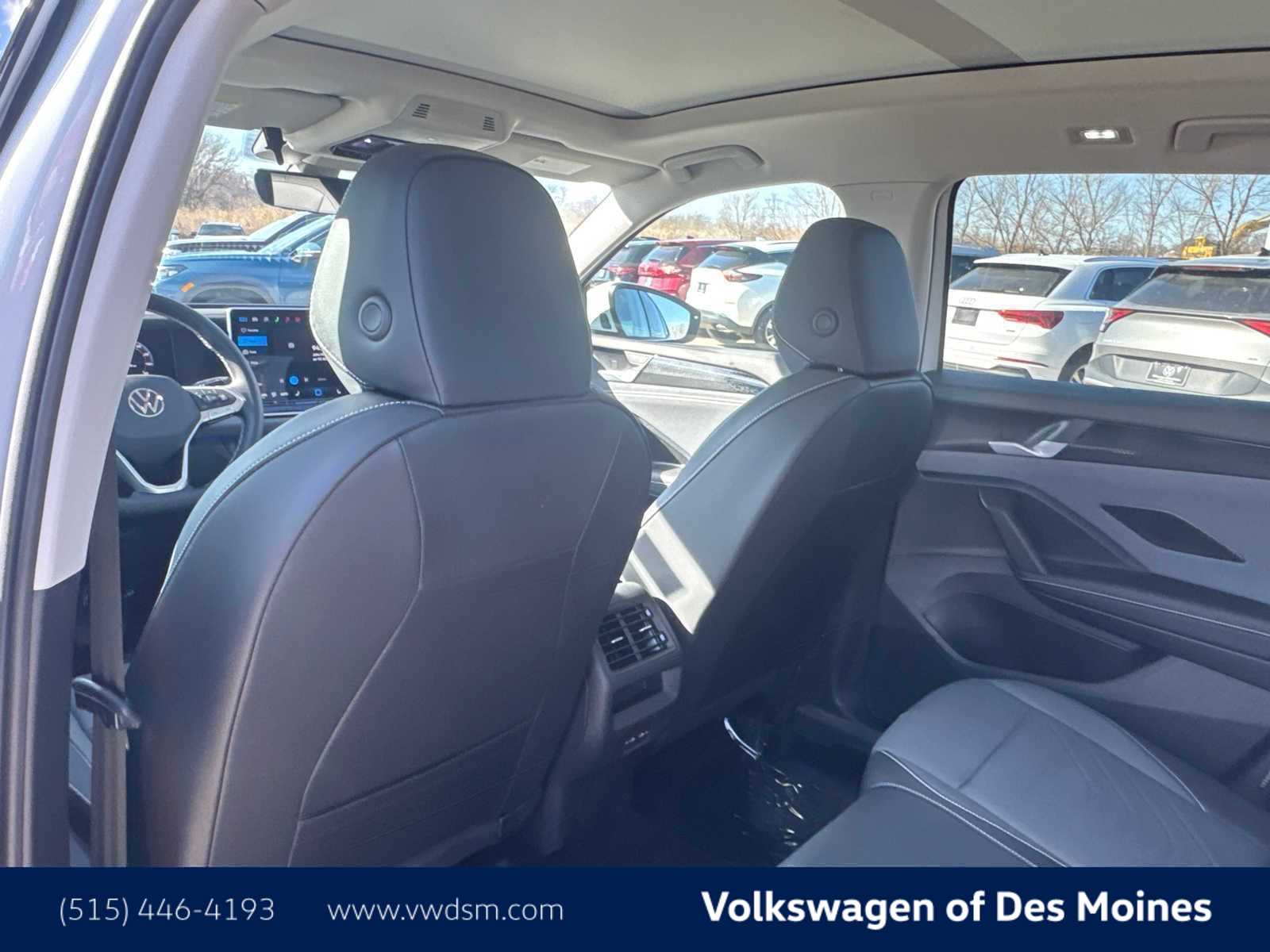 Thumbnail: 2026 Volkswagen Tiguan - 14