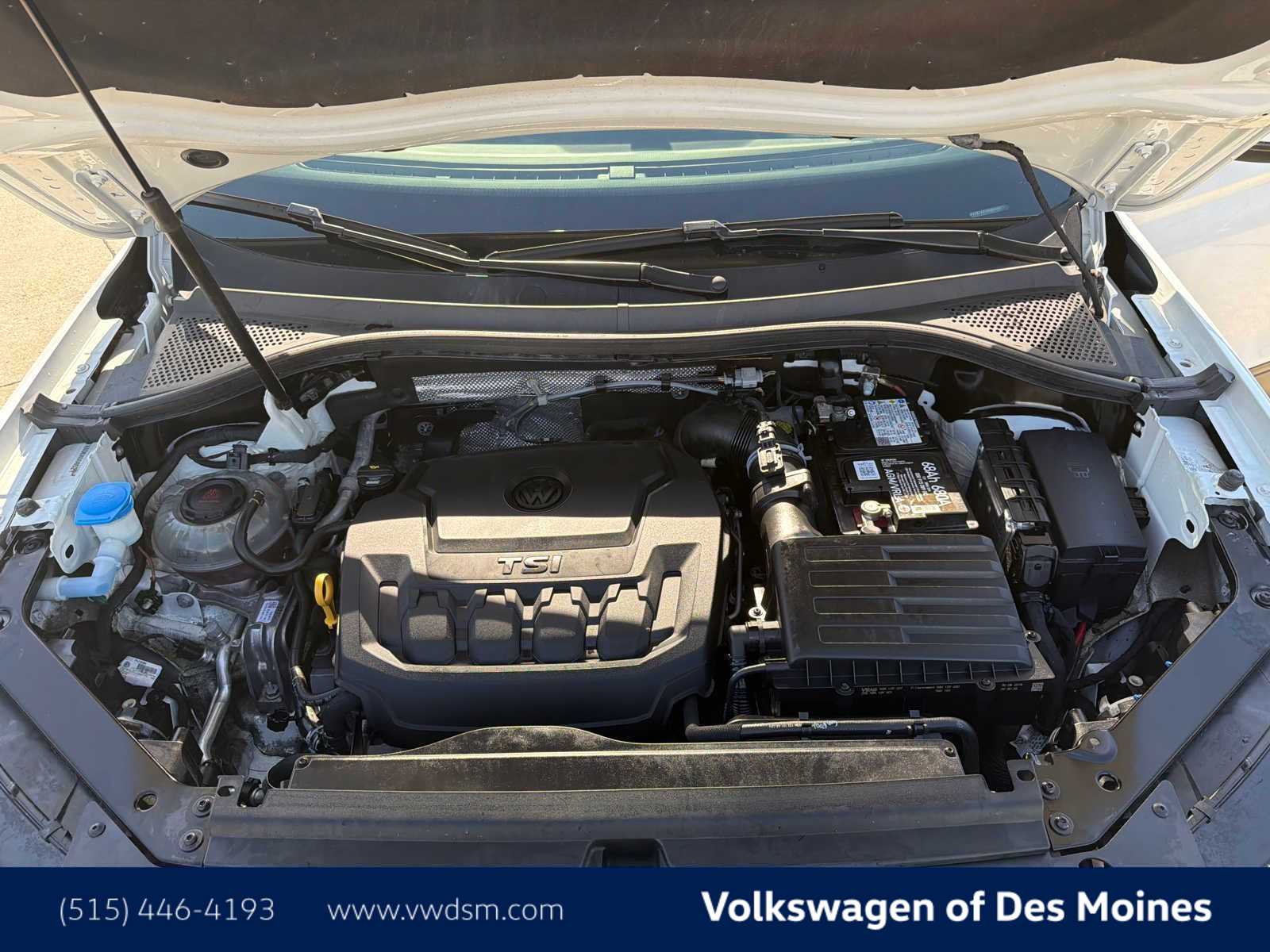 Thumbnail: 2019 Volkswagen Tiguan - 9