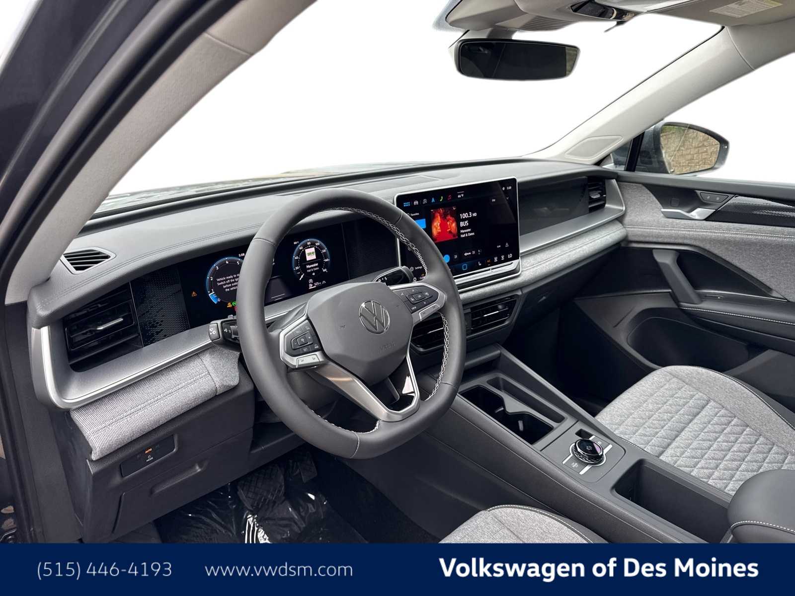 Thumbnail: 2025 Volkswagen Tiguan - 2