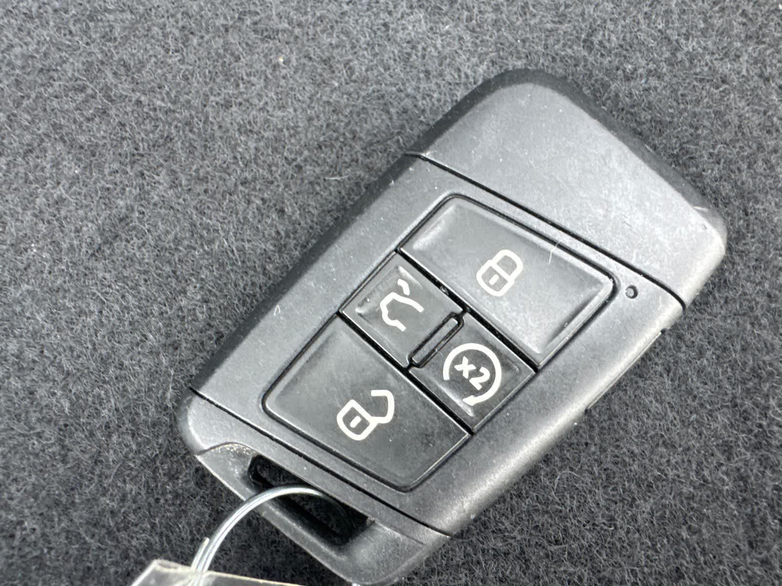 Thumbnail: 2024 Volkswagen Tiguan - 20