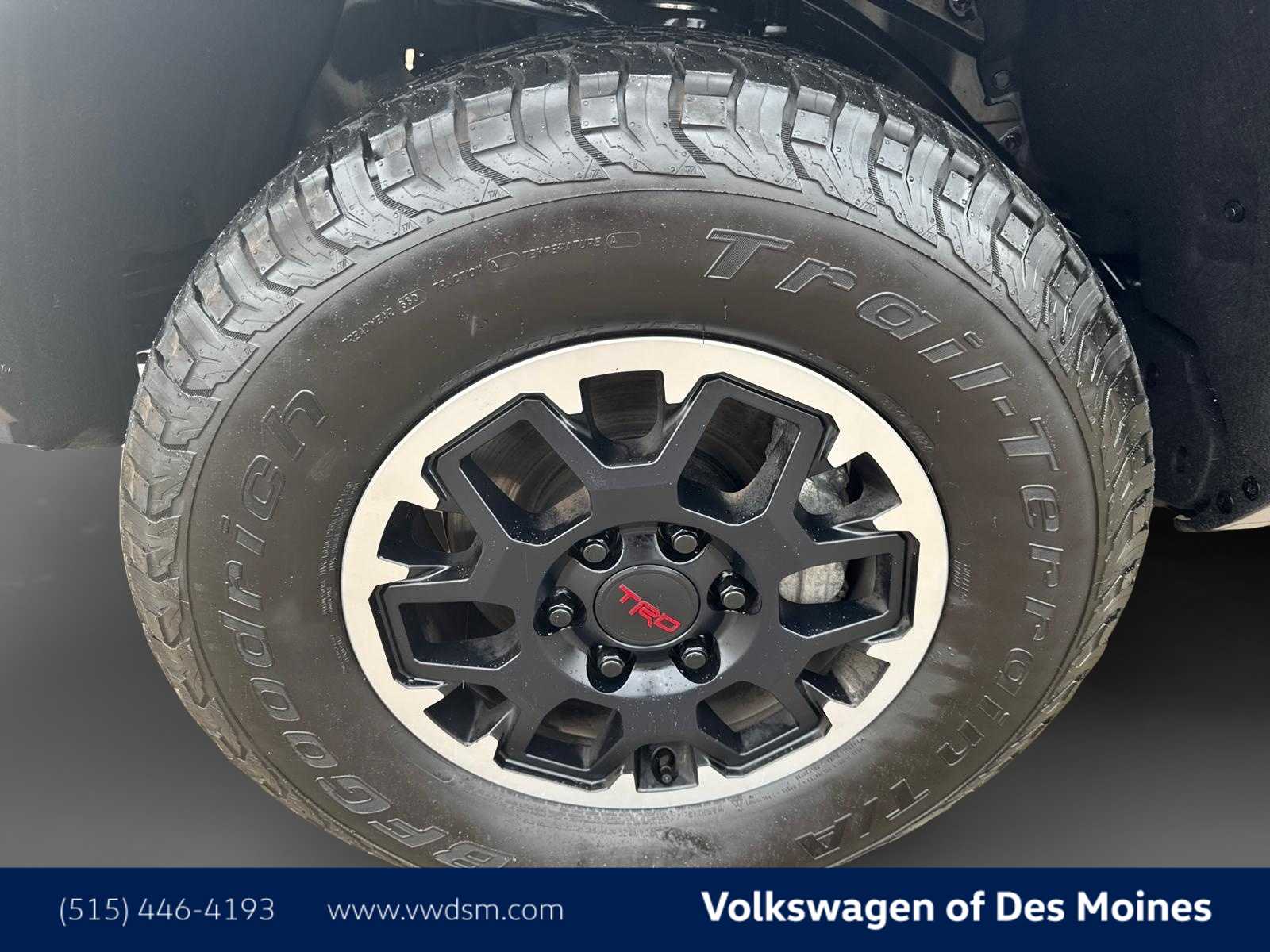 2024 Toyota Tacoma TRD Off-Road 8
