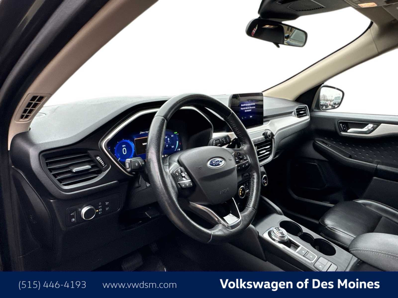 Thumbnail: 2020 Ford Escape - 2