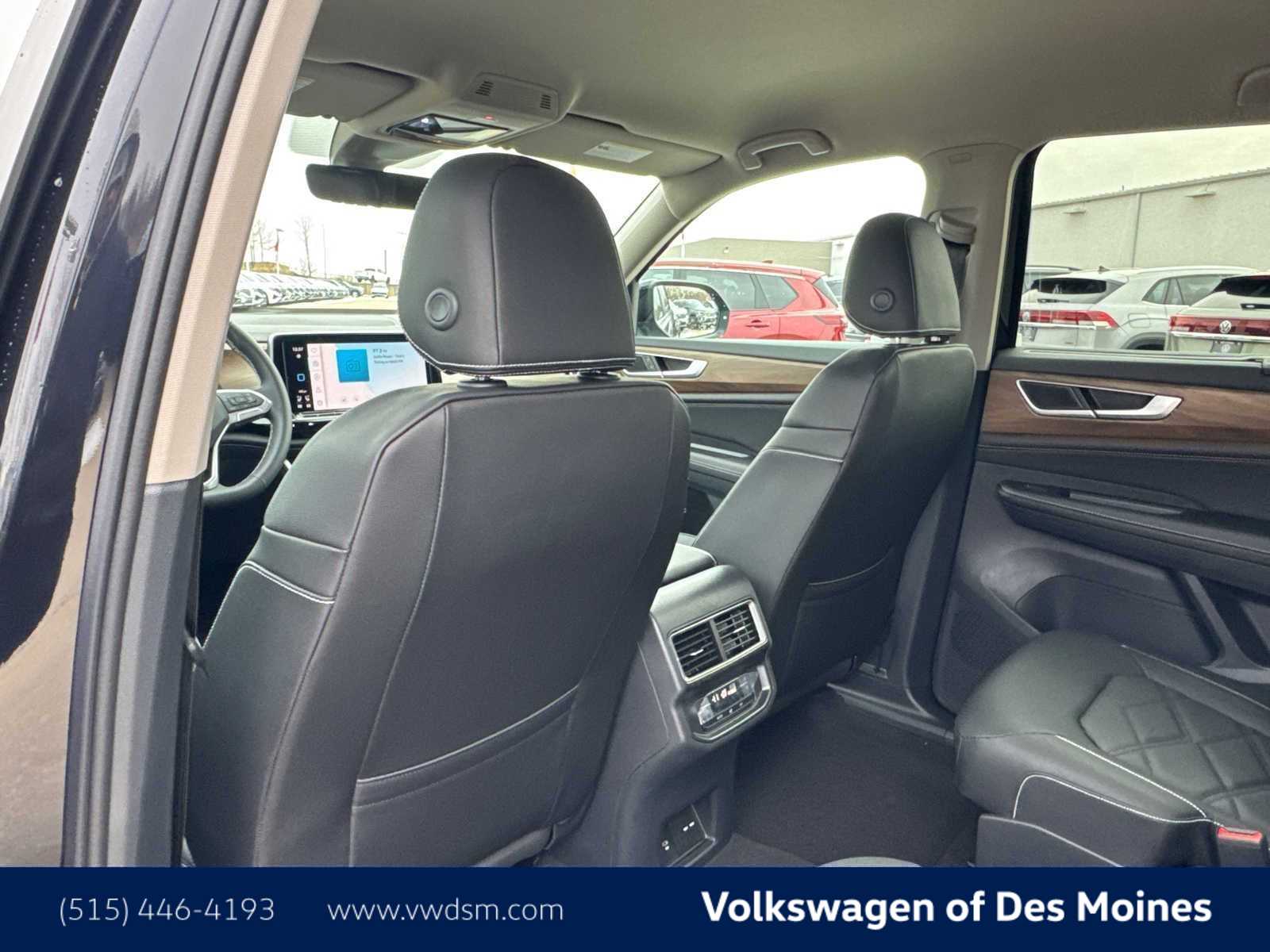 Thumbnail: 2026 Volkswagen Atlas - 13