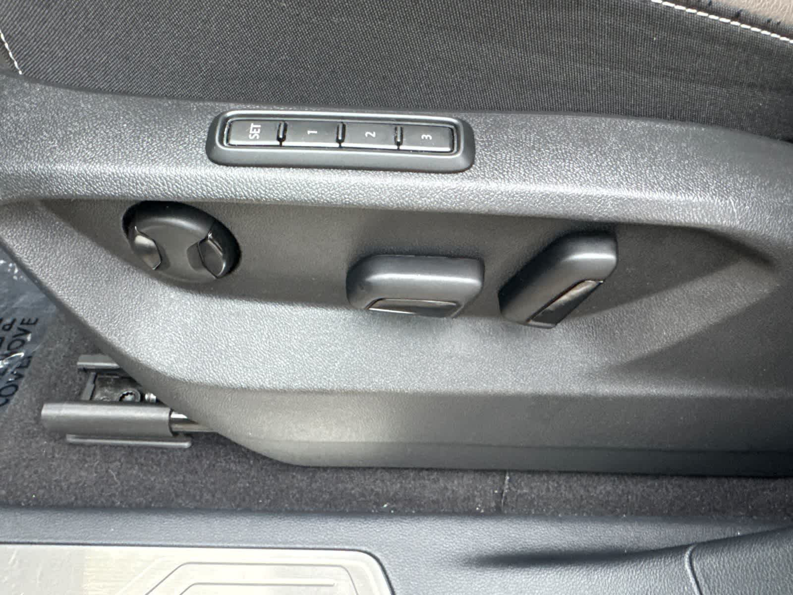 Thumbnail: 2024 Volkswagen Atlas - 26