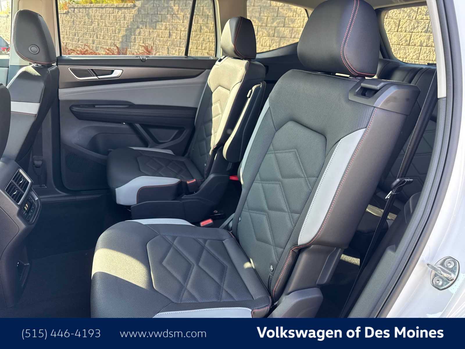 Thumbnail: 2026 Volkswagen Atlas - 12