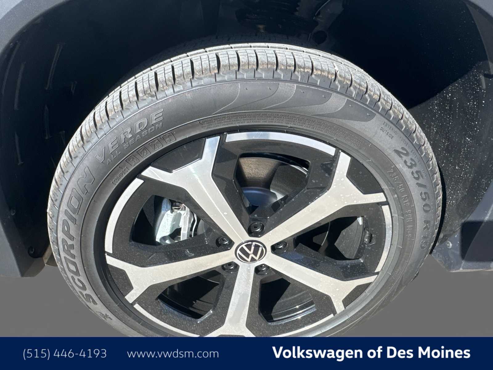 Thumbnail: 2026 Volkswagen Tiguan - 8