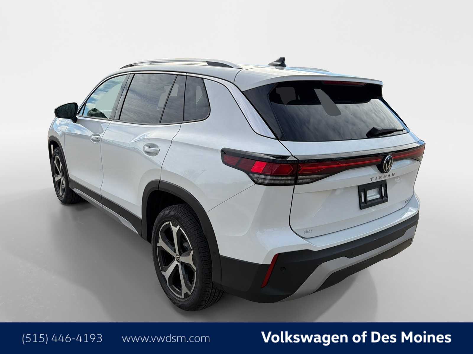 Thumbnail: 2026 Volkswagen Tiguan - 4