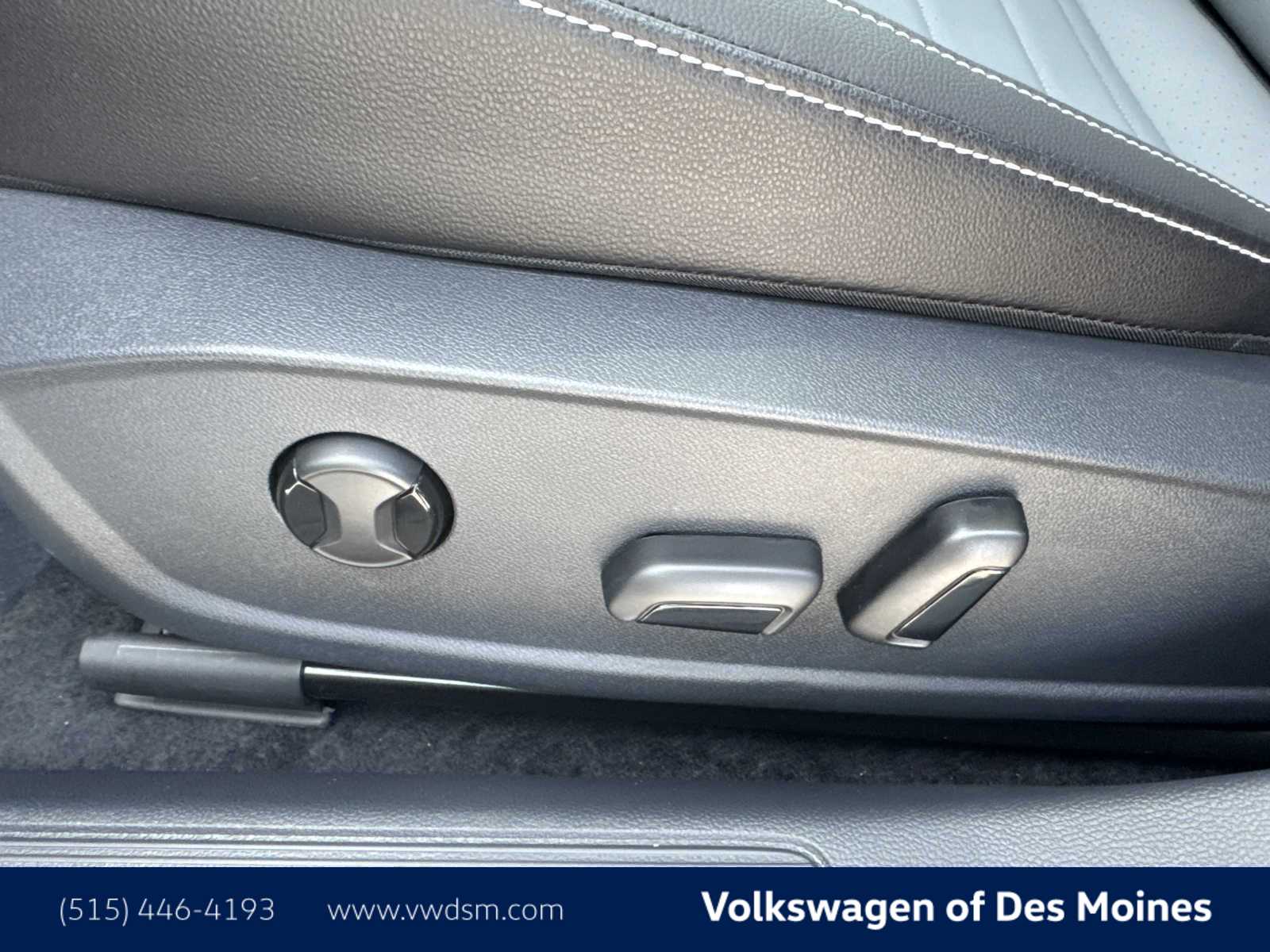 Thumbnail: 2026 Volkswagen Jetta - 24