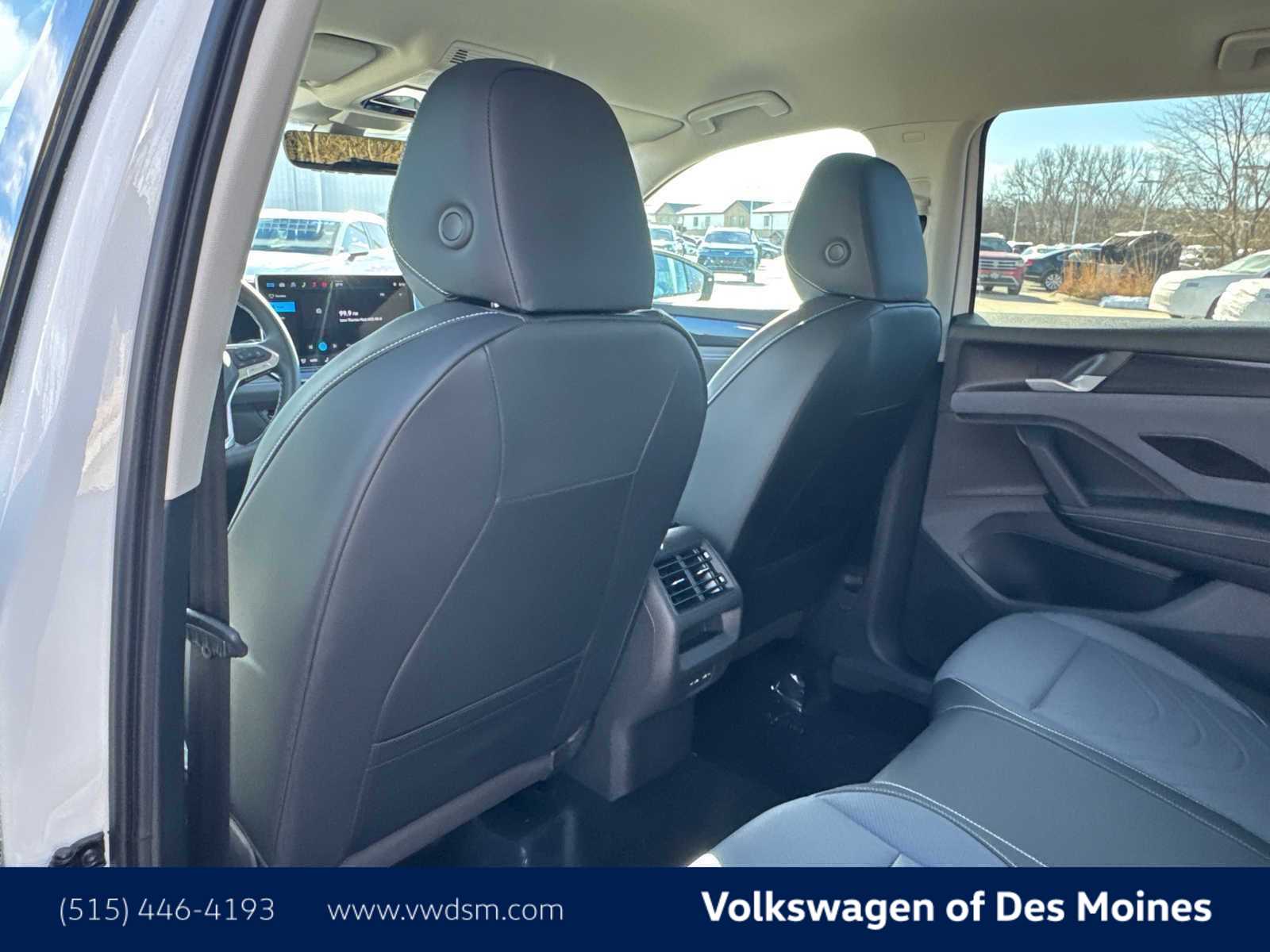 Thumbnail: 2026 Volkswagen Tiguan - 13