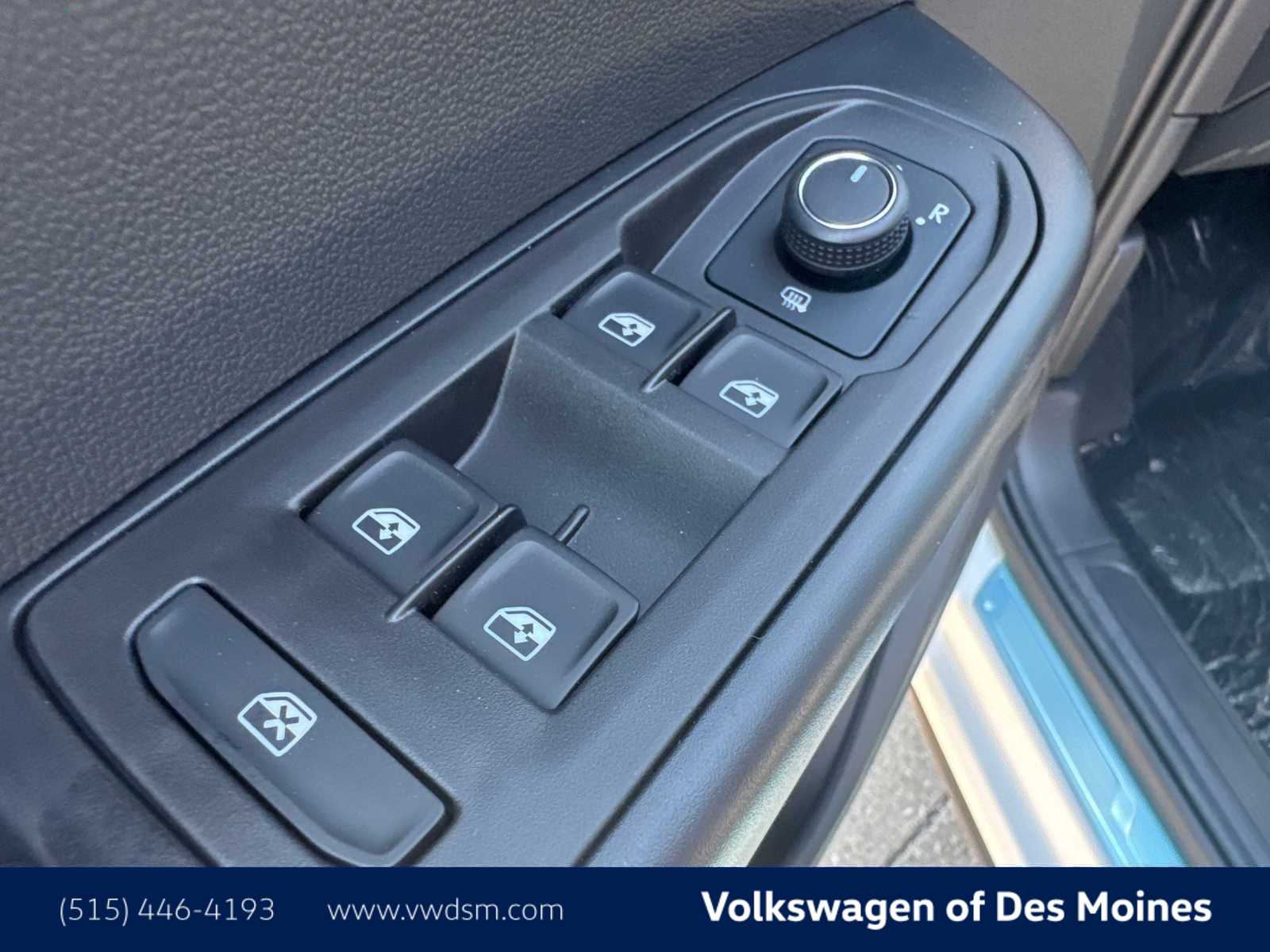 Thumbnail: 2025 Volkswagen Taos - 24