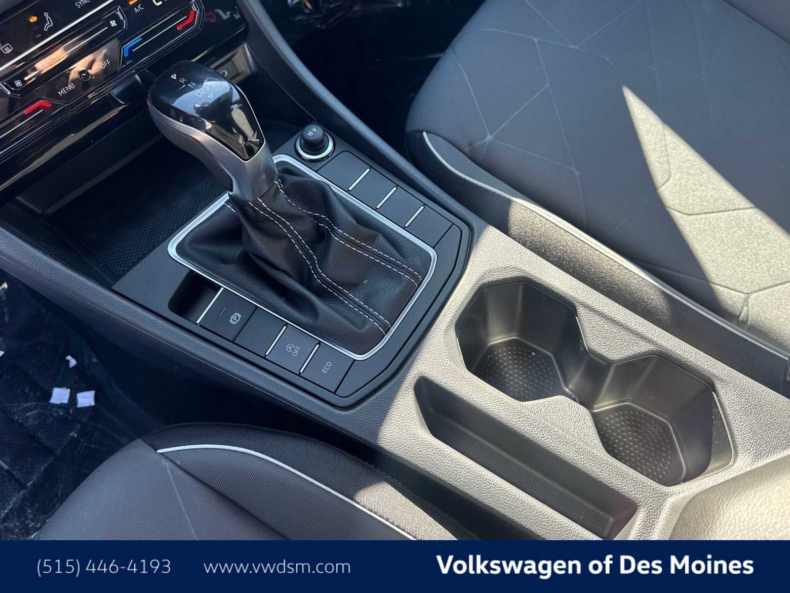 Thumbnail: 2026 Volkswagen Jetta - 16