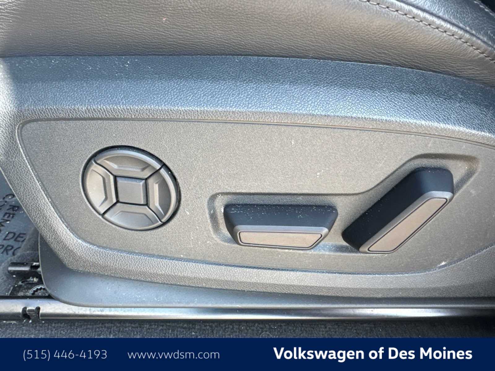 Thumbnail: 2025 Audi Q3 - 24