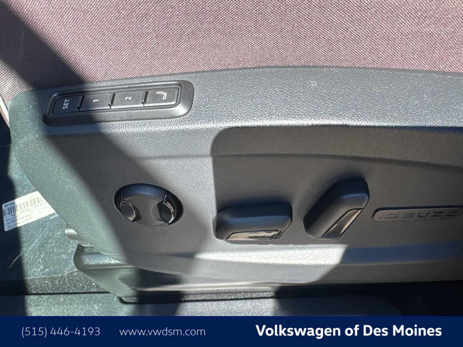 Thumbnail: 2025 Volkswagen ID.Buzz - 24