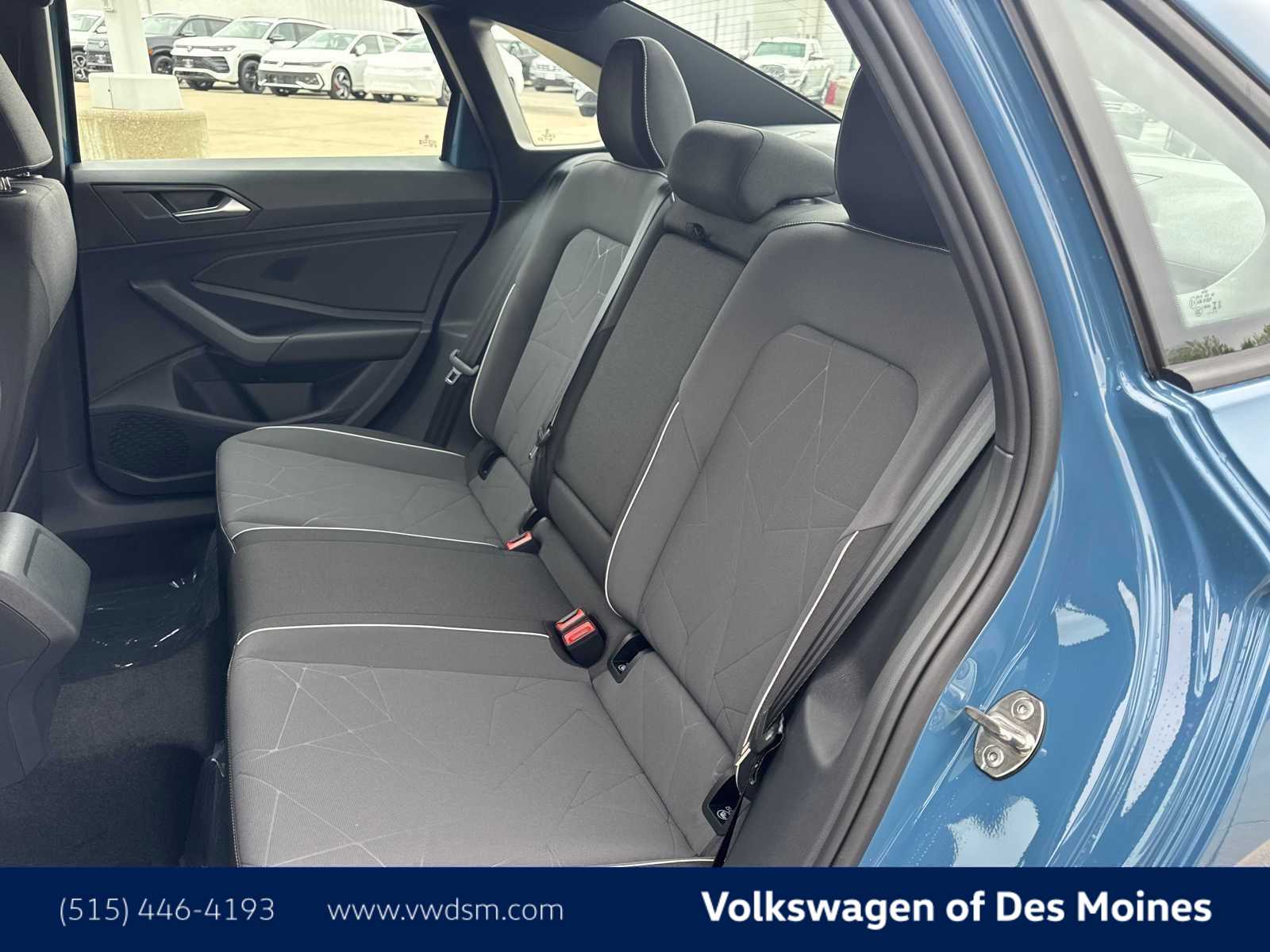 Thumbnail: 2026 Volkswagen Jetta - 12