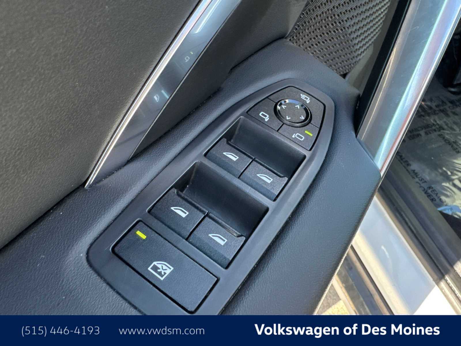 Thumbnail: 2025 BMW X1 - 22