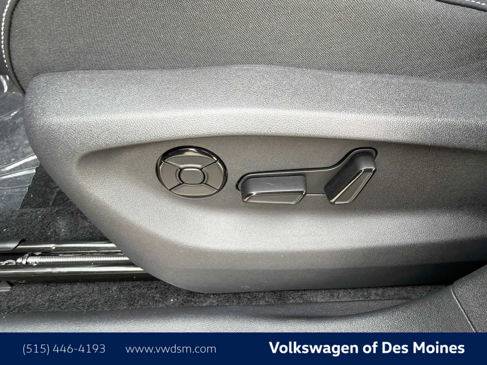 Thumbnail: 2026 Volkswagen Tiguan - 24