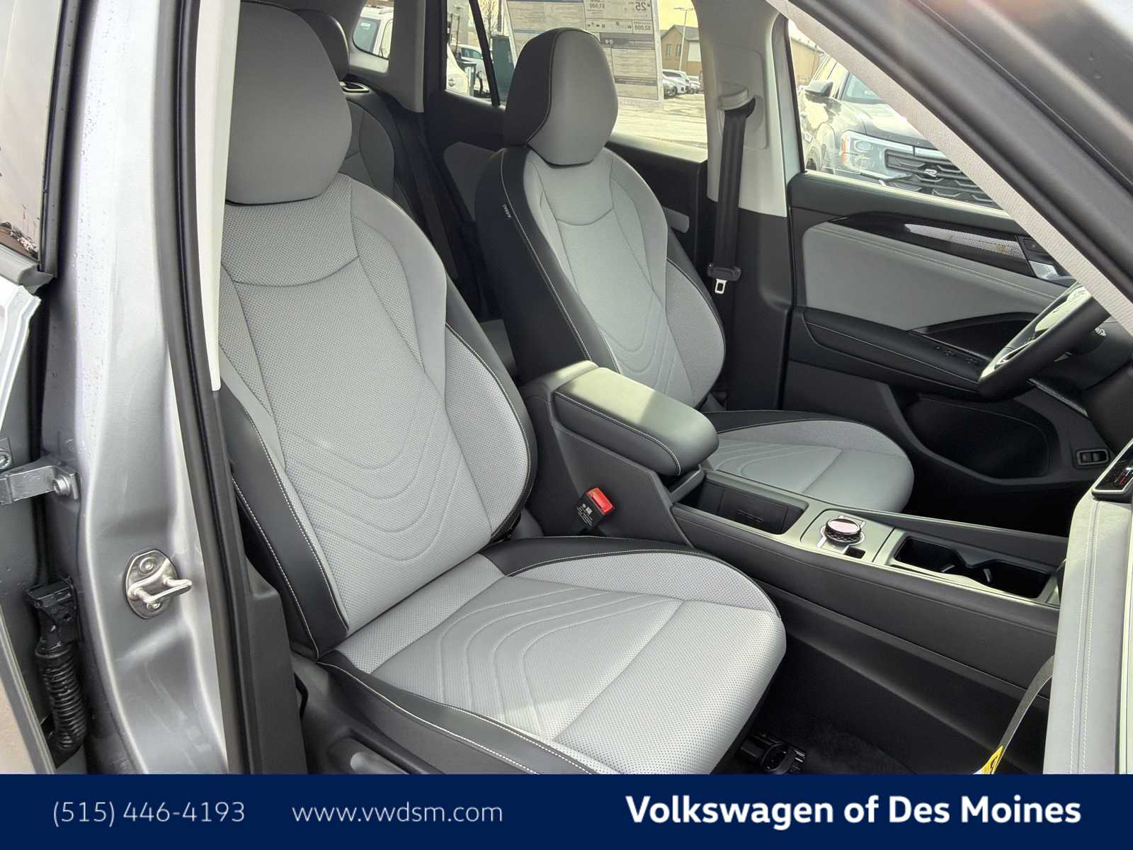 Thumbnail: 2026 Volkswagen Tiguan - 14