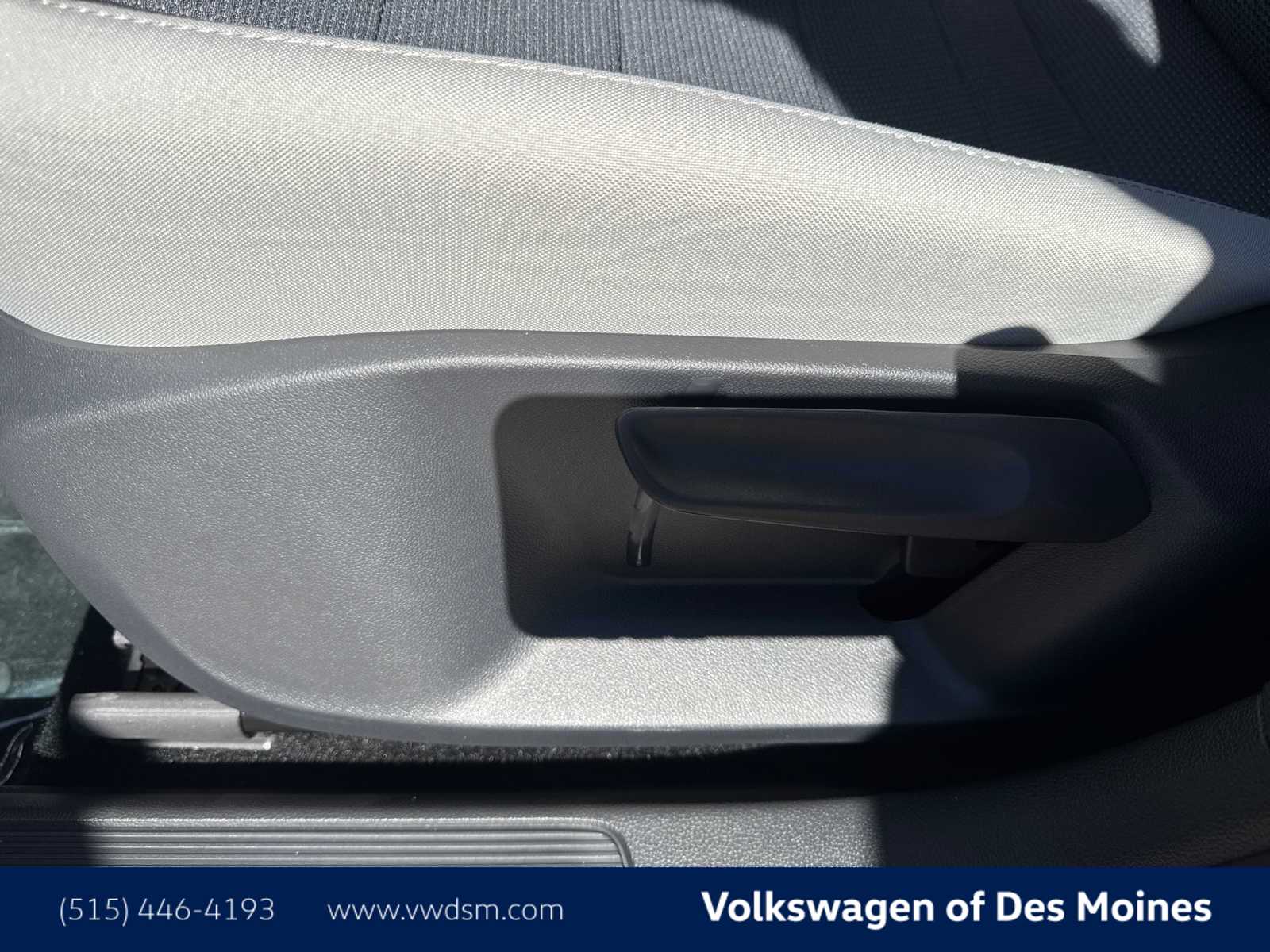 Thumbnail: 2025 Volkswagen Taos - 24